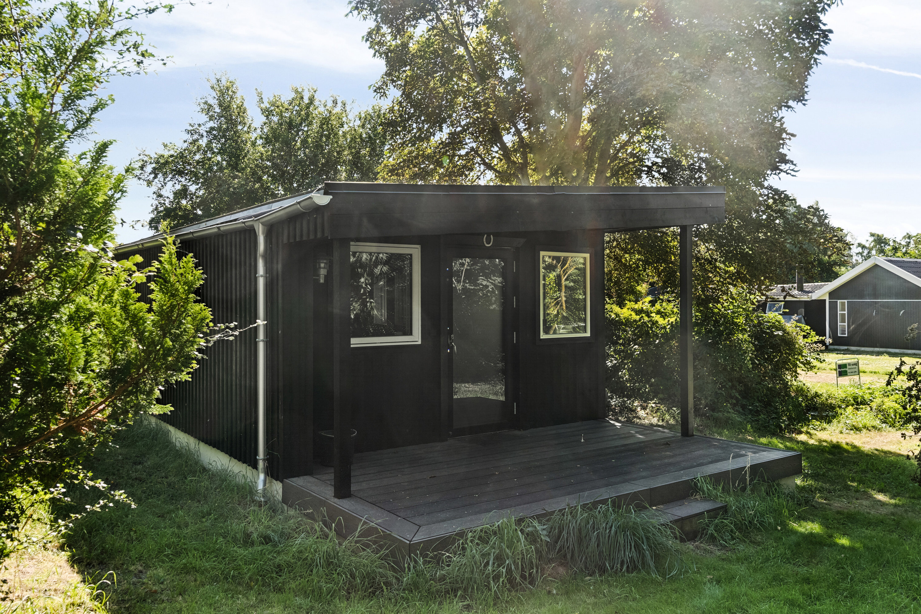 Miniaturebillede 1: set fra haven. Billede af Pumavej 20, Overby Lyng, 4583 Sjællands Odde