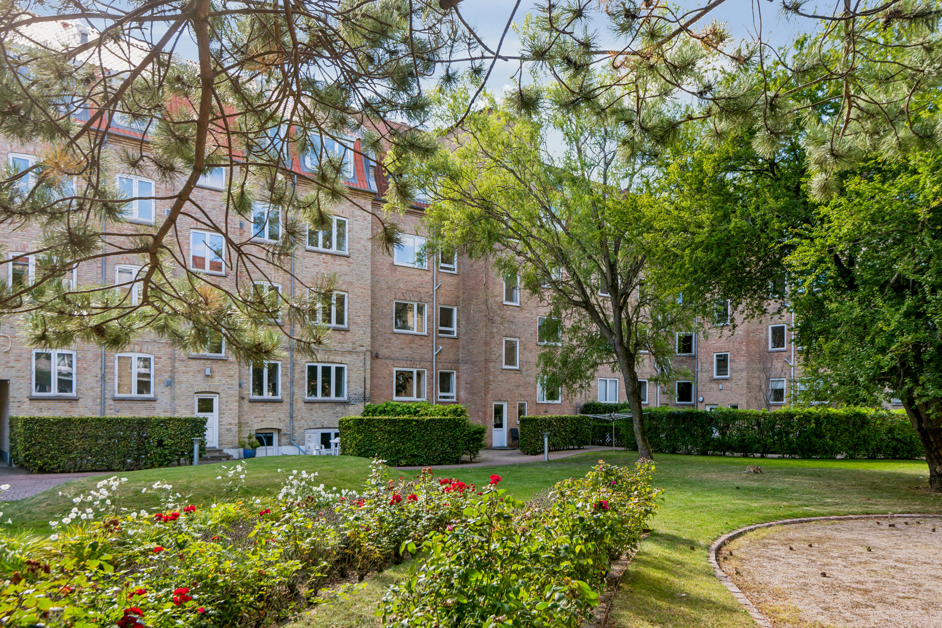 Fremhævet ejendom 1 billede i fuldskærmstilstand. Billede af Læsøgade 3, 1. tv., 9000 Aalborg