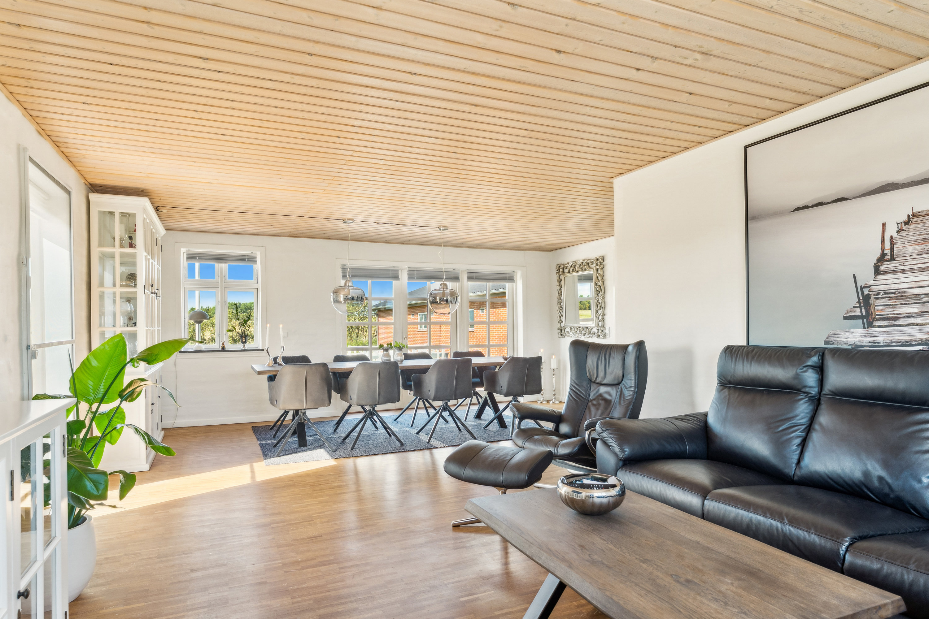 Fremhævet stue billede i fuldskærmstilstand. Billede af Stenhusevej 9, Vindum, 8850 Bjerringbro