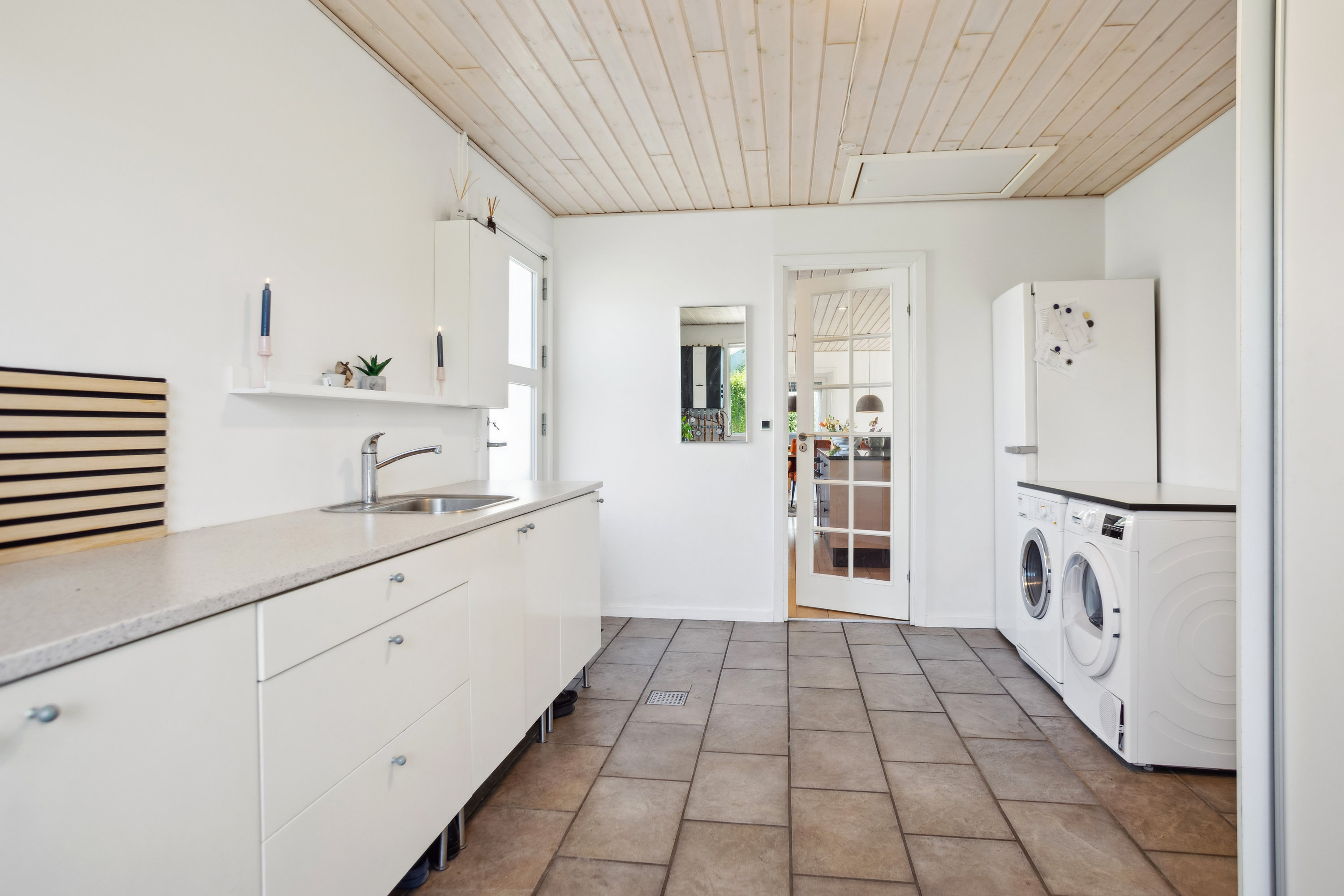 Miniaturebillede 2: bryggers. Billede af Rødhøjgårdsvej 38, 2630 Taastrup