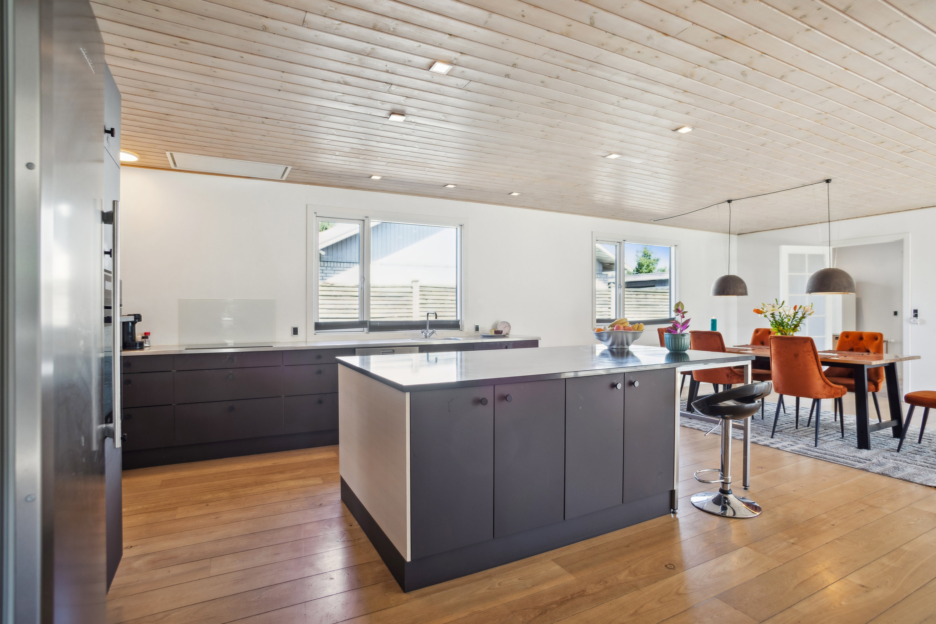 Fremhævet køkken billede i fuldskærmstilstand. Billede af Rødhøjgårdsvej 38, 2630 Taastrup