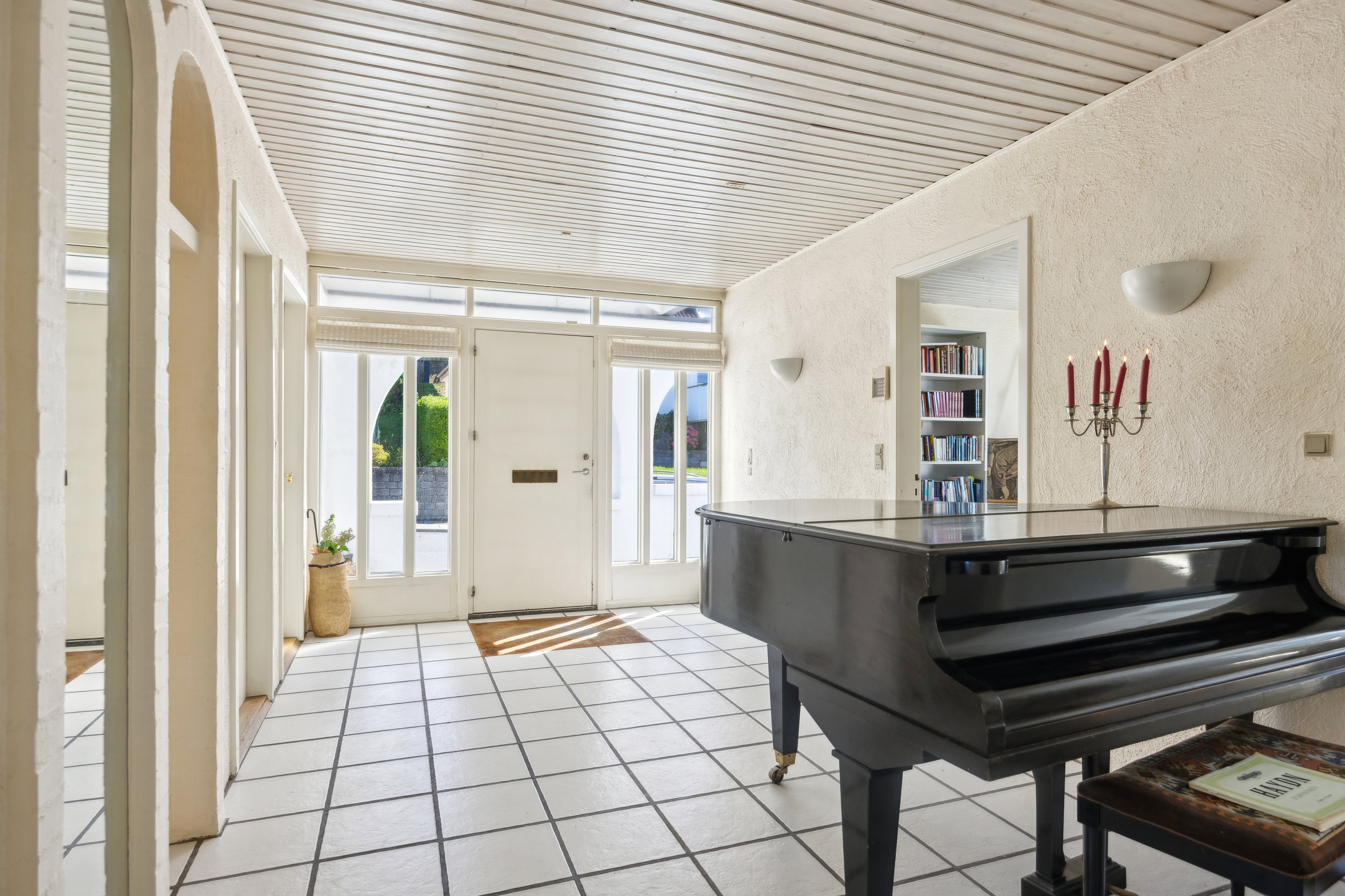 Fremhævet stue billede i fuldskærmstilstand. Billede af Ternevej 1, st.., Frydendal , 9000 Aalborg