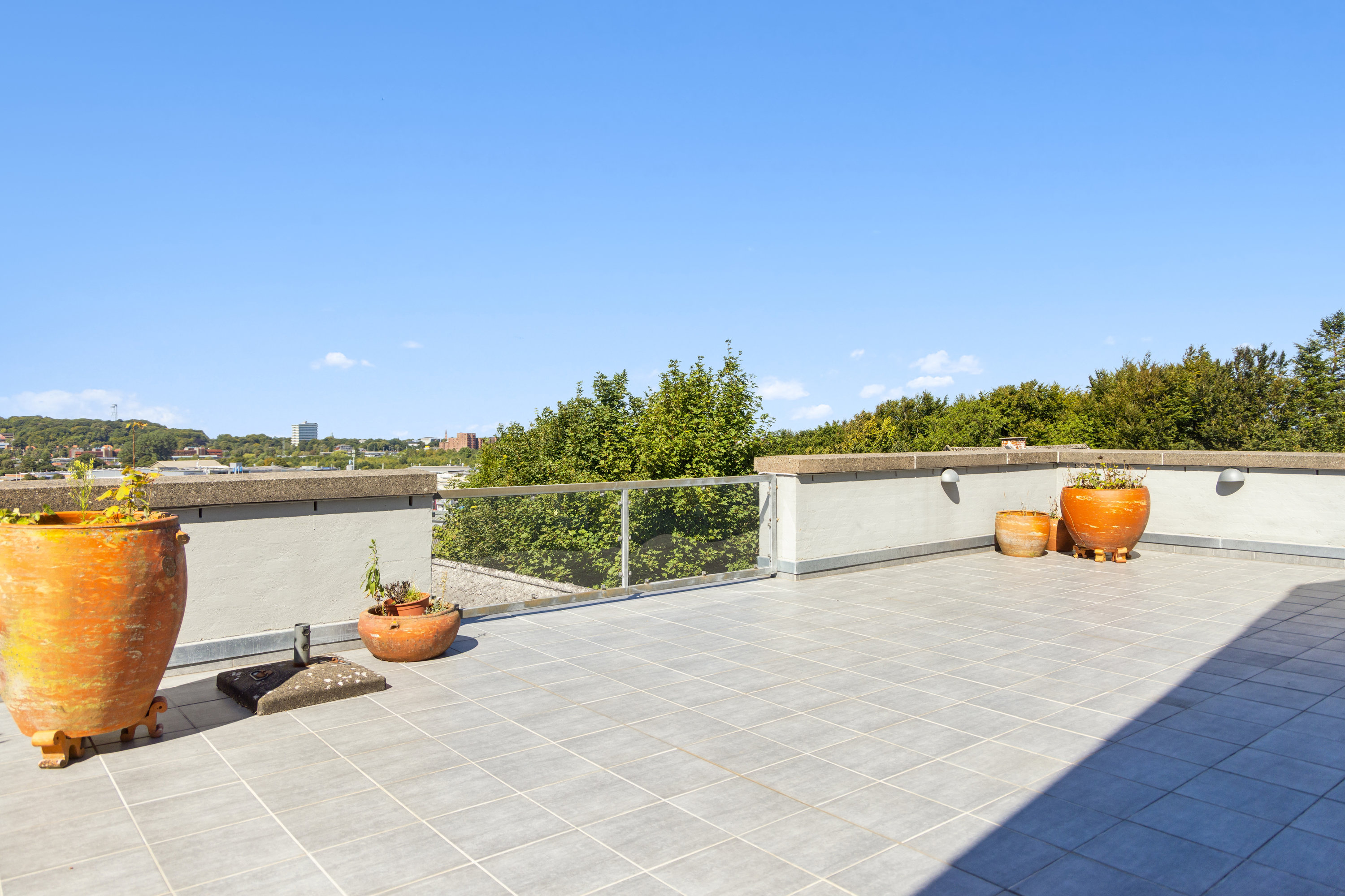 Fremhævet ejendom 1 billede i fuldskærmstilstand. Billede af Ternevej 1, st.., Frydendal , 9000 Aalborg