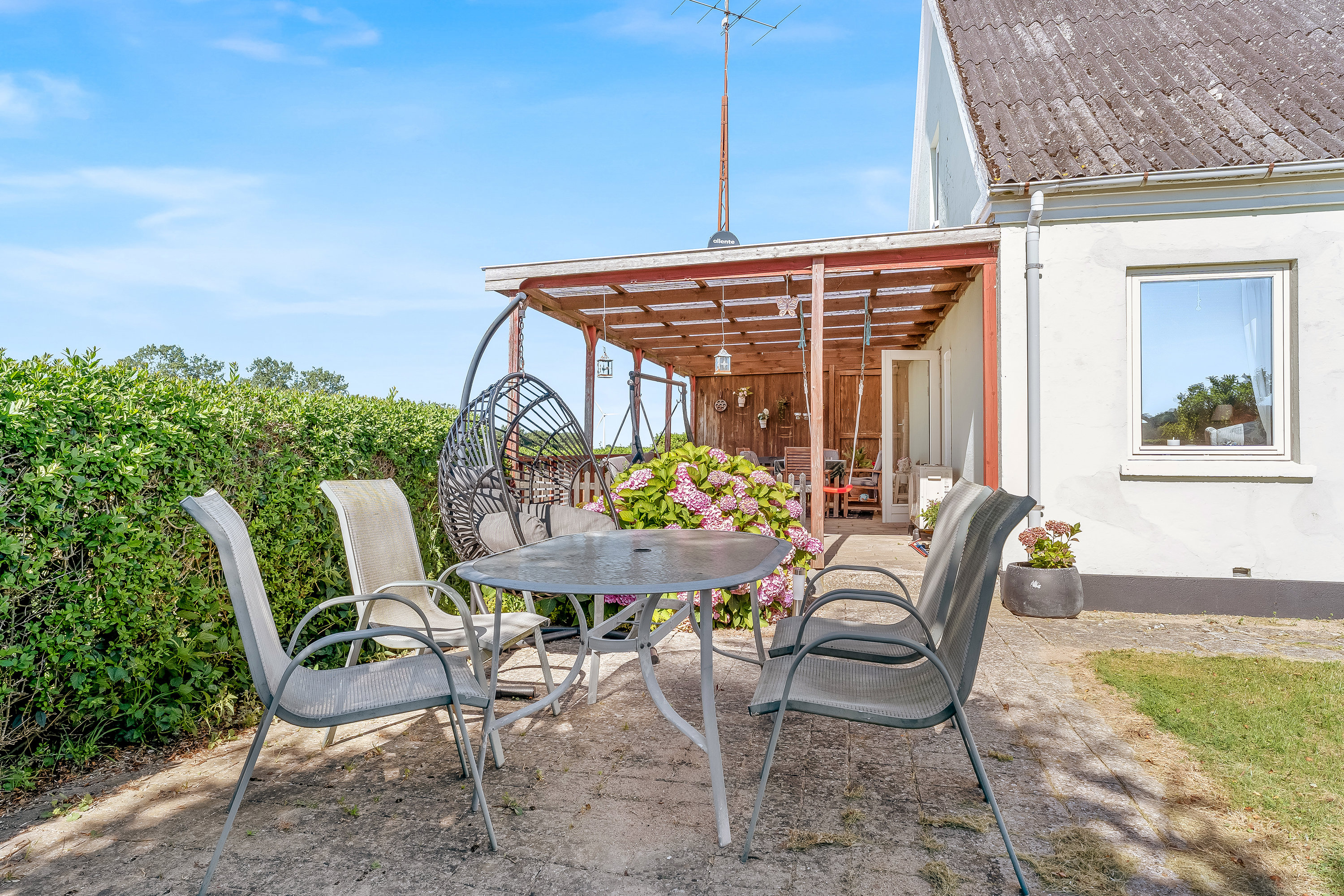 Fremhævet terrasse billede i fuldskærmstilstand. Billede af Engestoftevej 156, Engestofte, 4930 Maribo