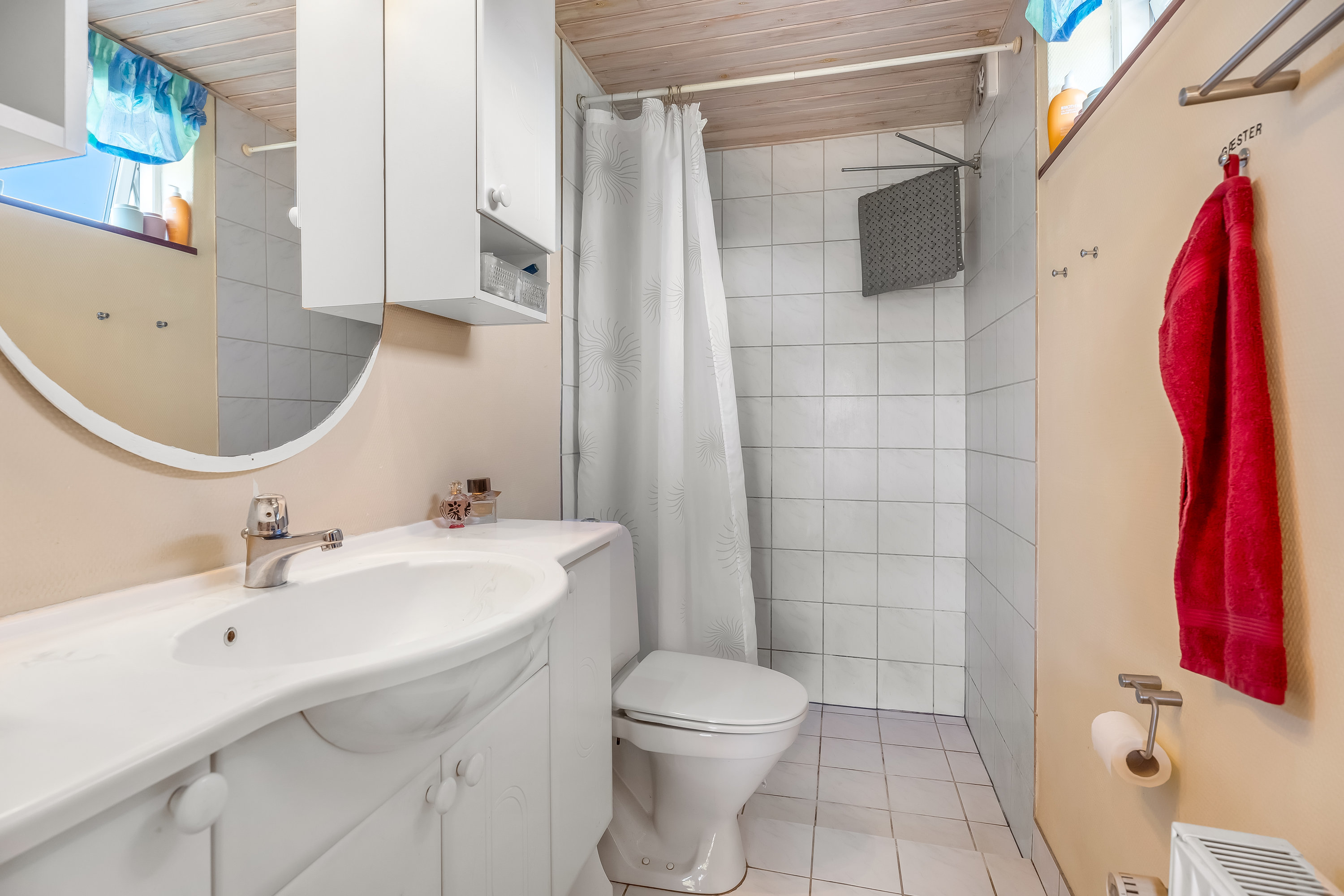 Fremhævet badeværelse billede i fuldskærmstilstand. Billede af Engestoftevej 156, Engestofte, 4930 Maribo
