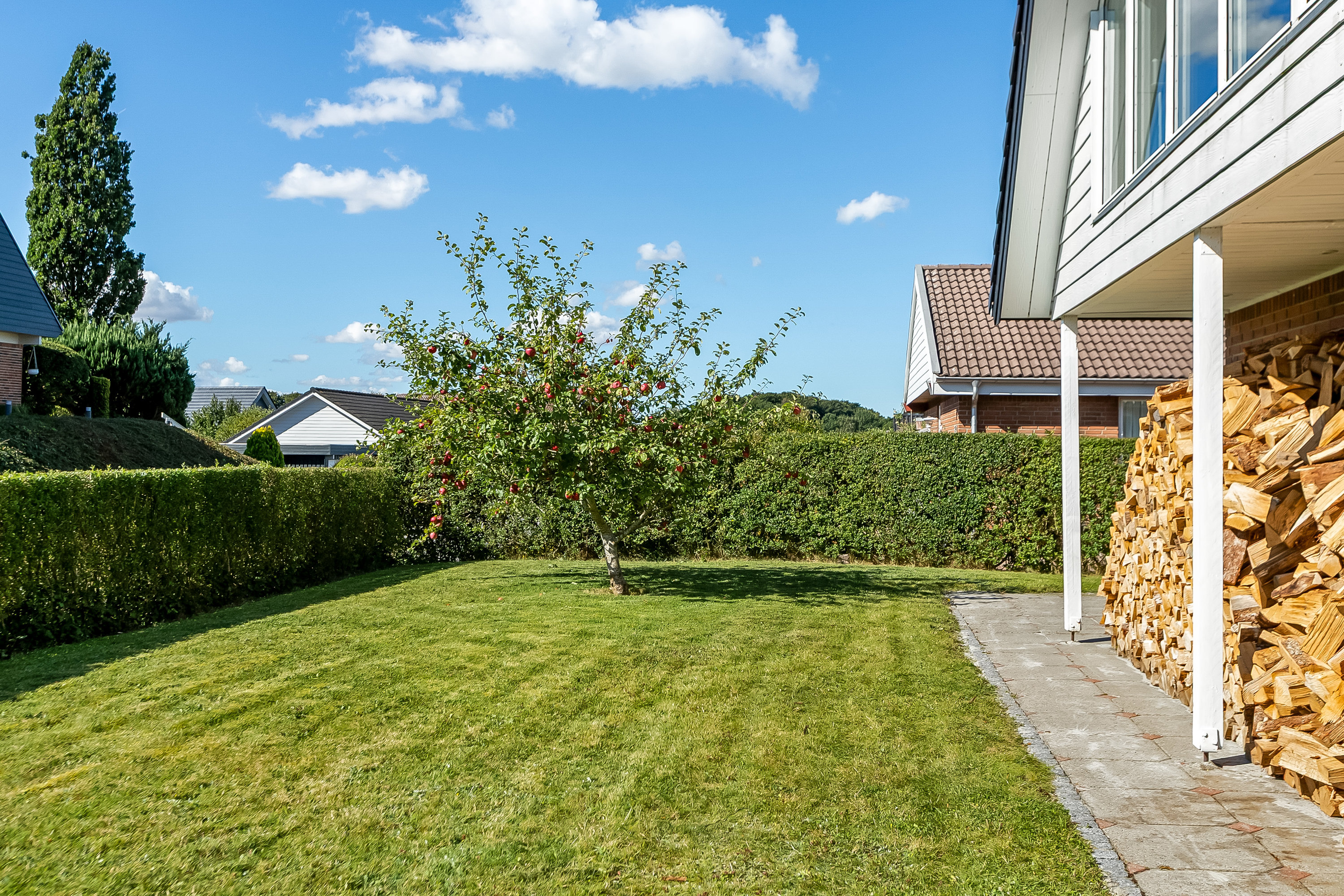 Fremhævet forhave billede i fuldskærmstilstand. Billede af Spangager 13, Bredballe, 7120 Vejle Øst