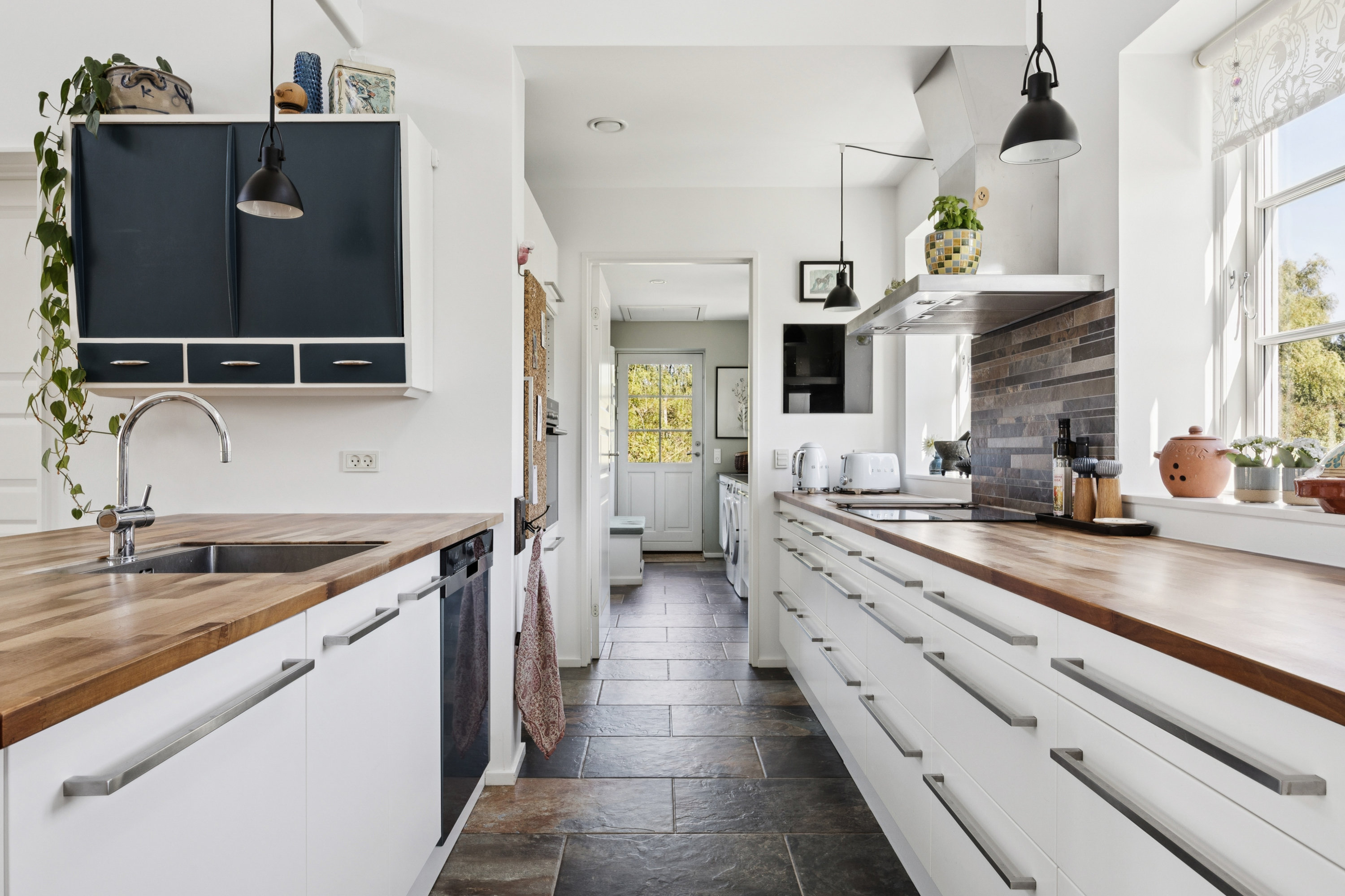 Fremhævet køkken billede i fuldskærmstilstand. Billede af Møllebjergvej 25, Valsømagle, 4174 Jystrup Midtsj