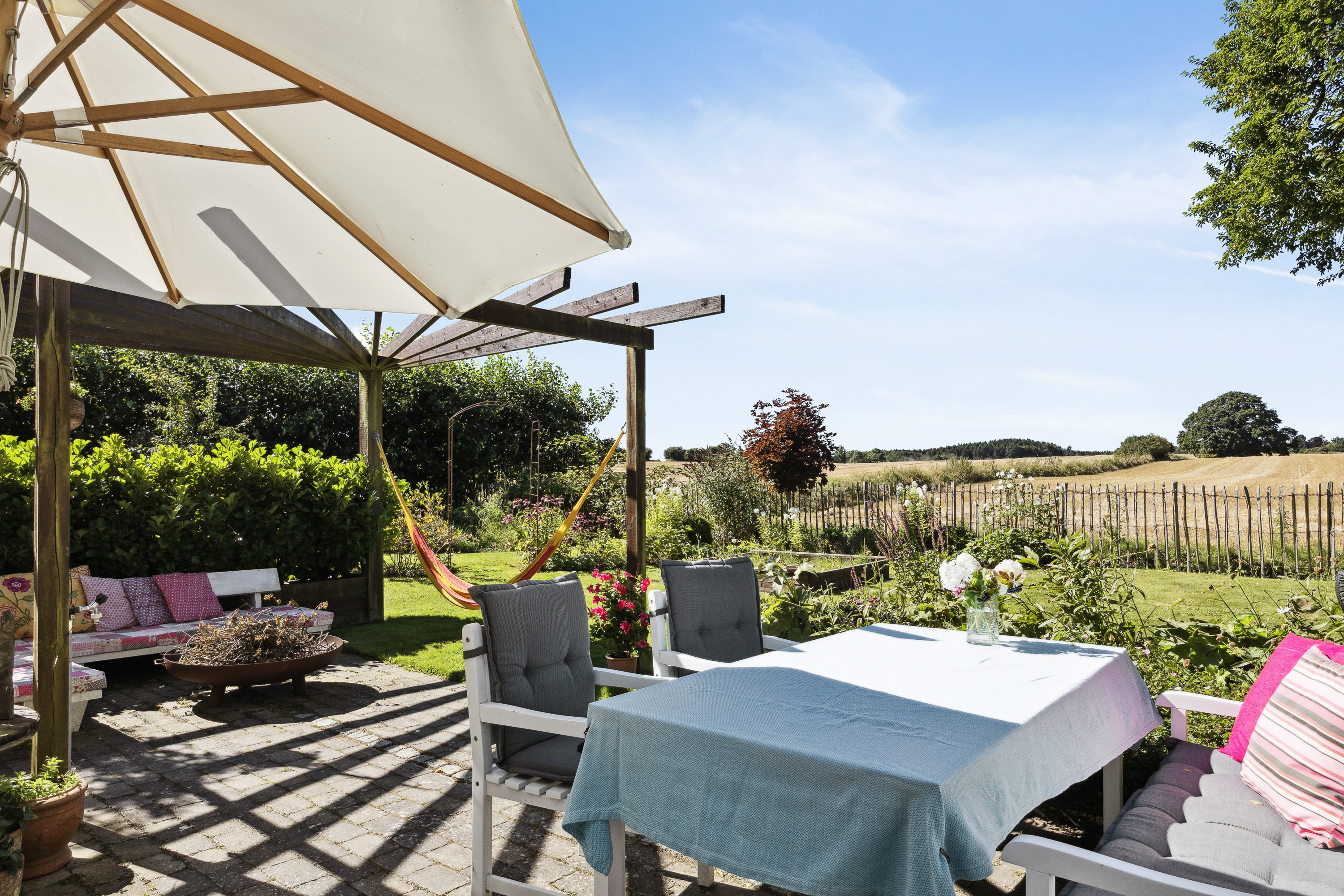 Fremhævet terrasse billede i fuldskærmstilstand. Billede af Møllebjergvej 25, Valsømagle, 4174 Jystrup Midtsj