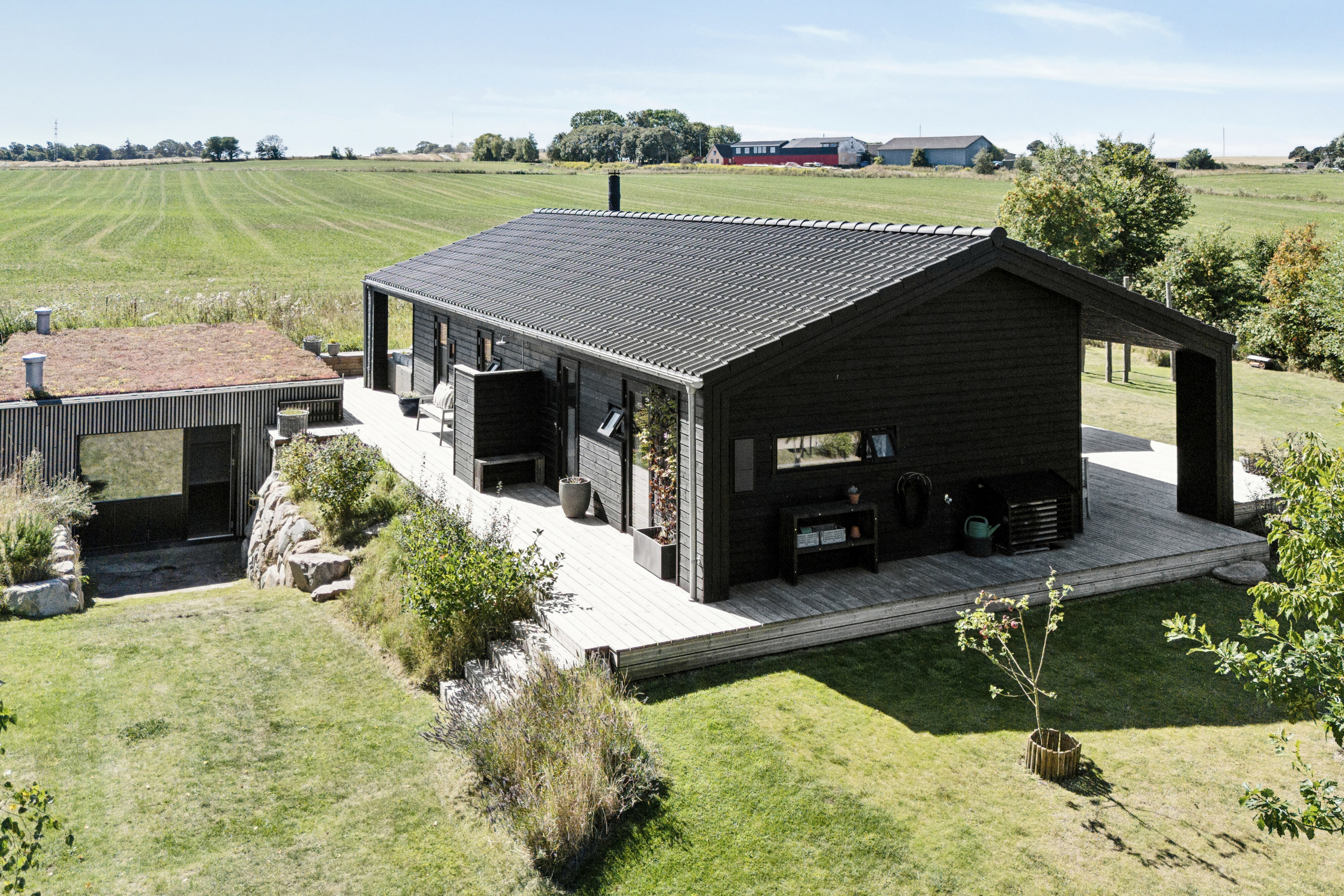 Miniaturebillede 2: set fra haven. Billede af Rejenettet 8, Lumsås, 4500 Nykøbing Sj