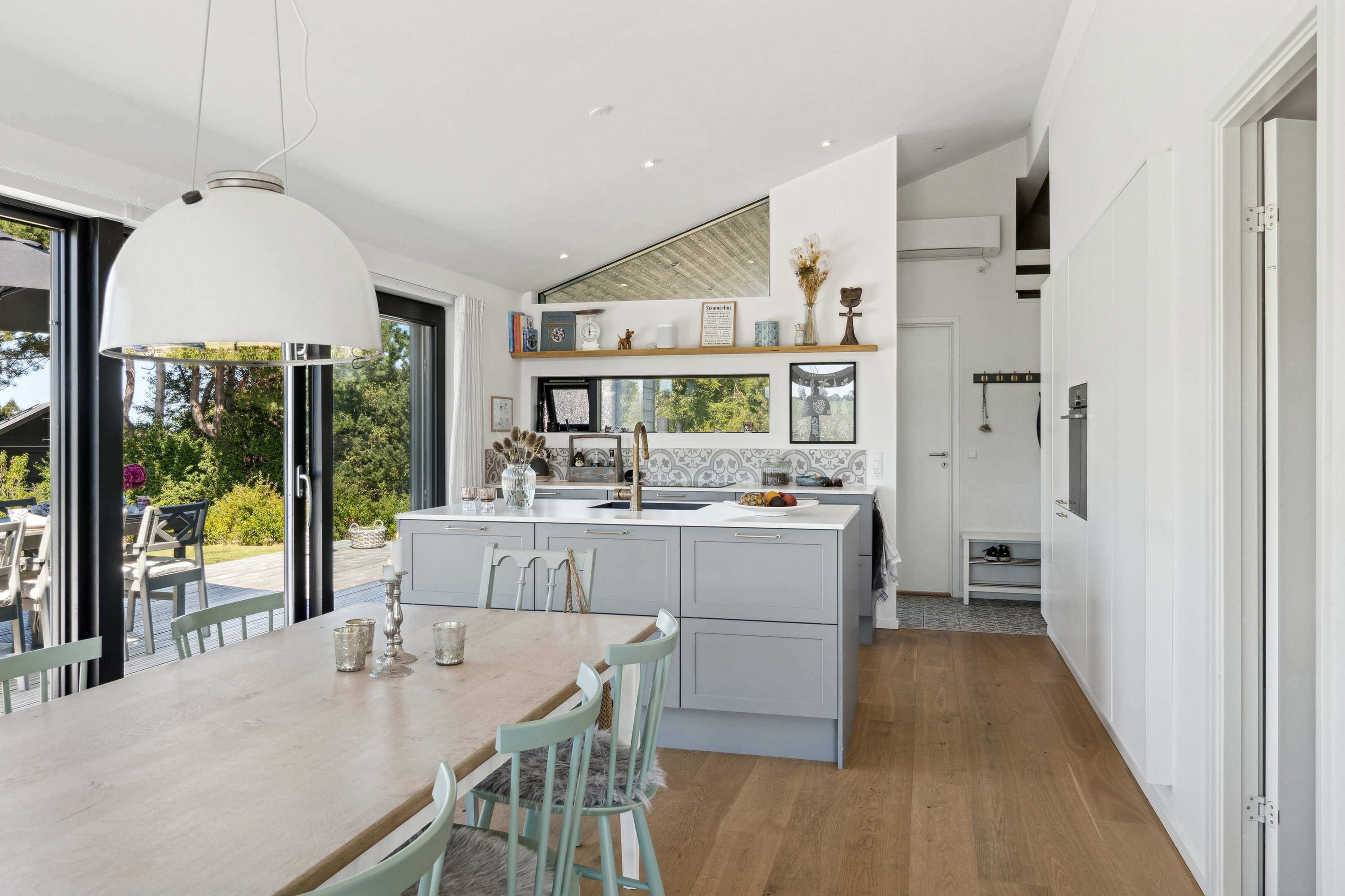 Fremhævet spisestue billede i fuldskærmstilstand. Billede af Rejenettet 8, Lumsås, 4500 Nykøbing Sj