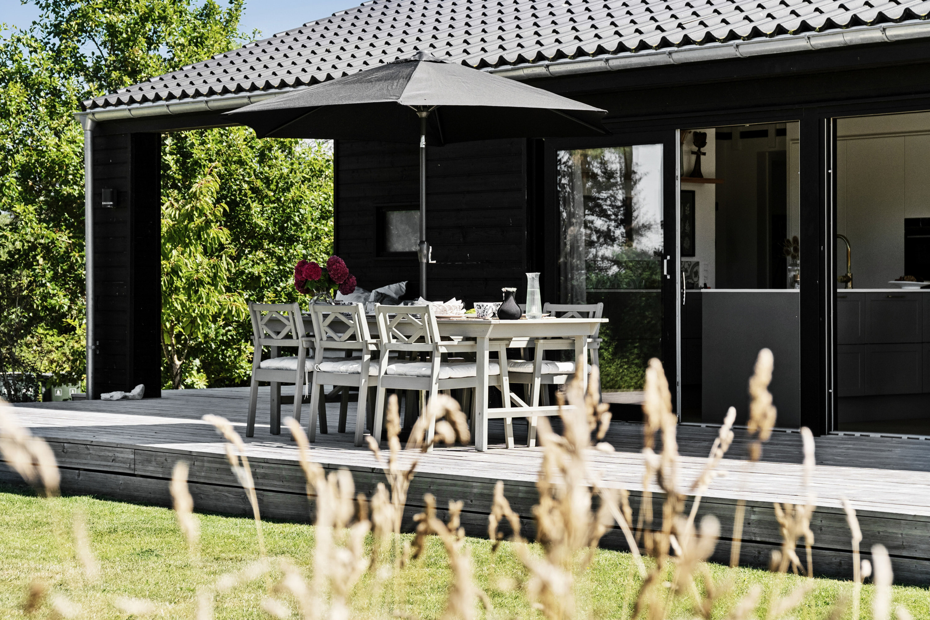 Fremhævet overdækket terrasse billede i fuldskærmstilstand. Billede af Rejenettet 8, Lumsås, 4500 Nykøbing Sj