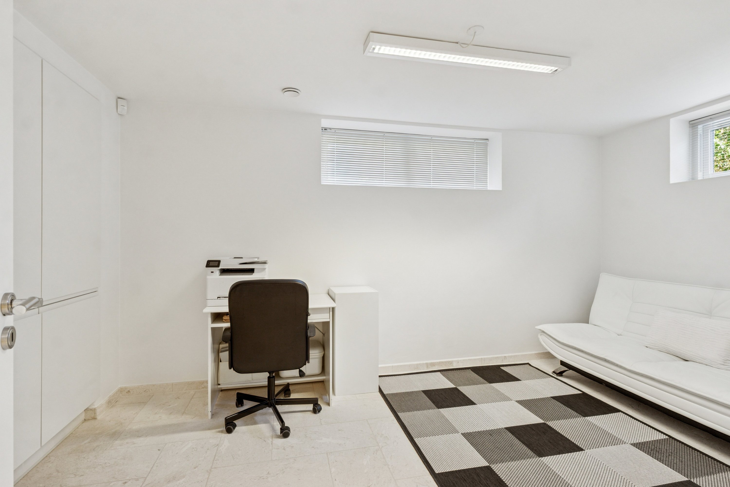 Fremhævet arbejdsværelse billede i fuldskærmstilstand. Billede af Holbækvej 104, 4000 Roskilde