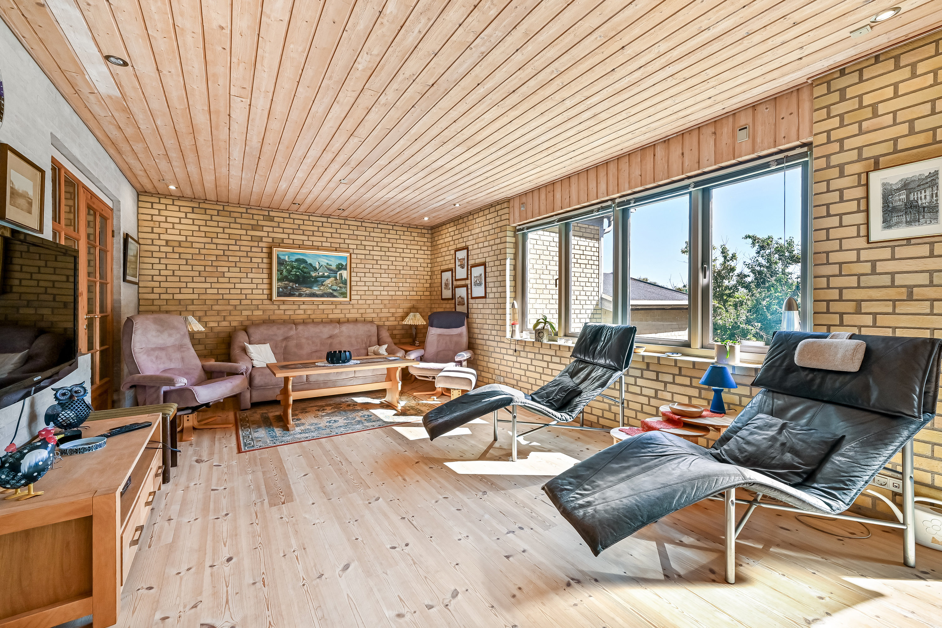 Fremhævet stue billede i fuldskærmstilstand. Billede af Nøvlingvej 17, Sinding, 7400 Herning