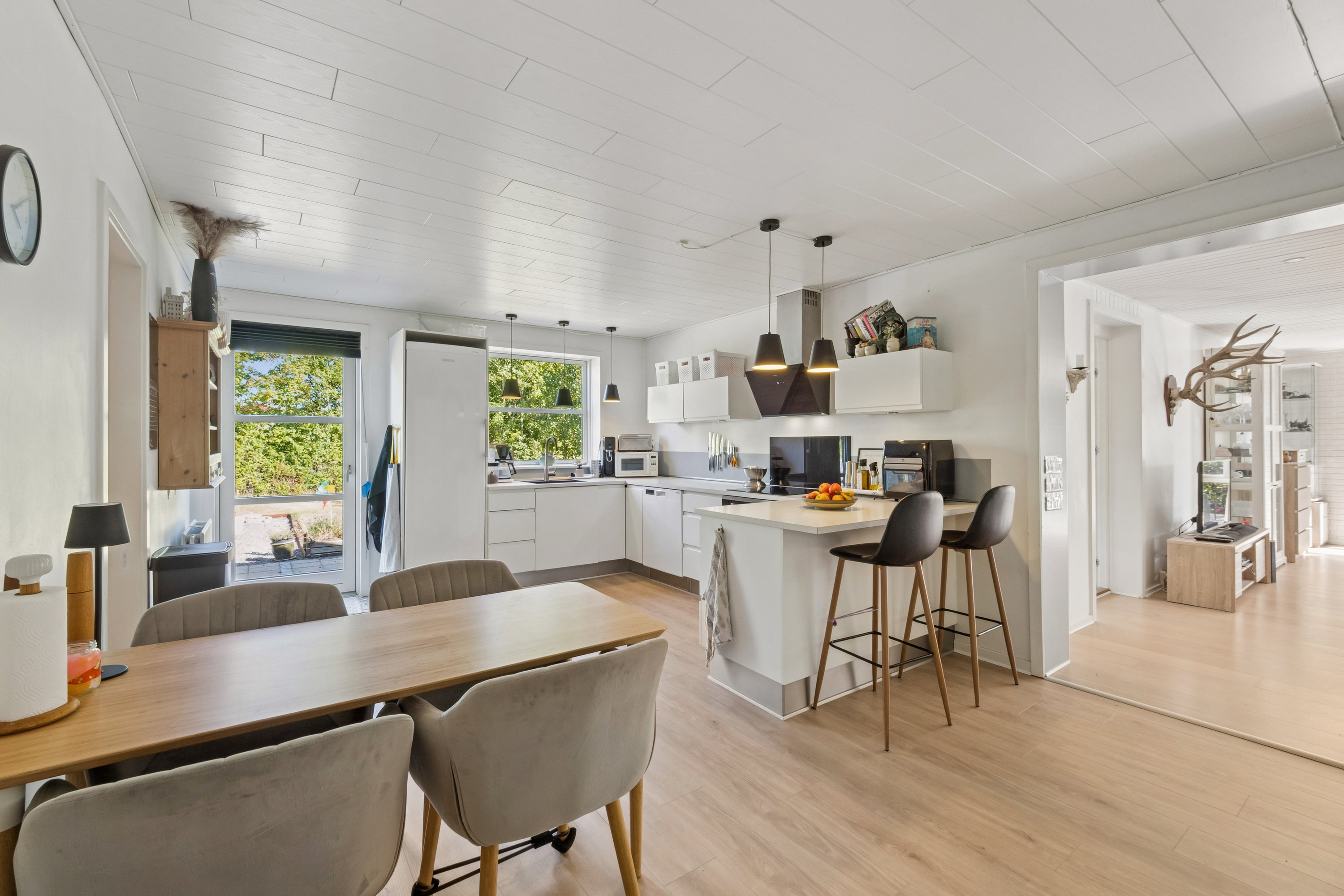 Fremhævet køkken billede i fuldskærmstilstand. Billede af Solsortevej 25, 7900 Nykøbing M