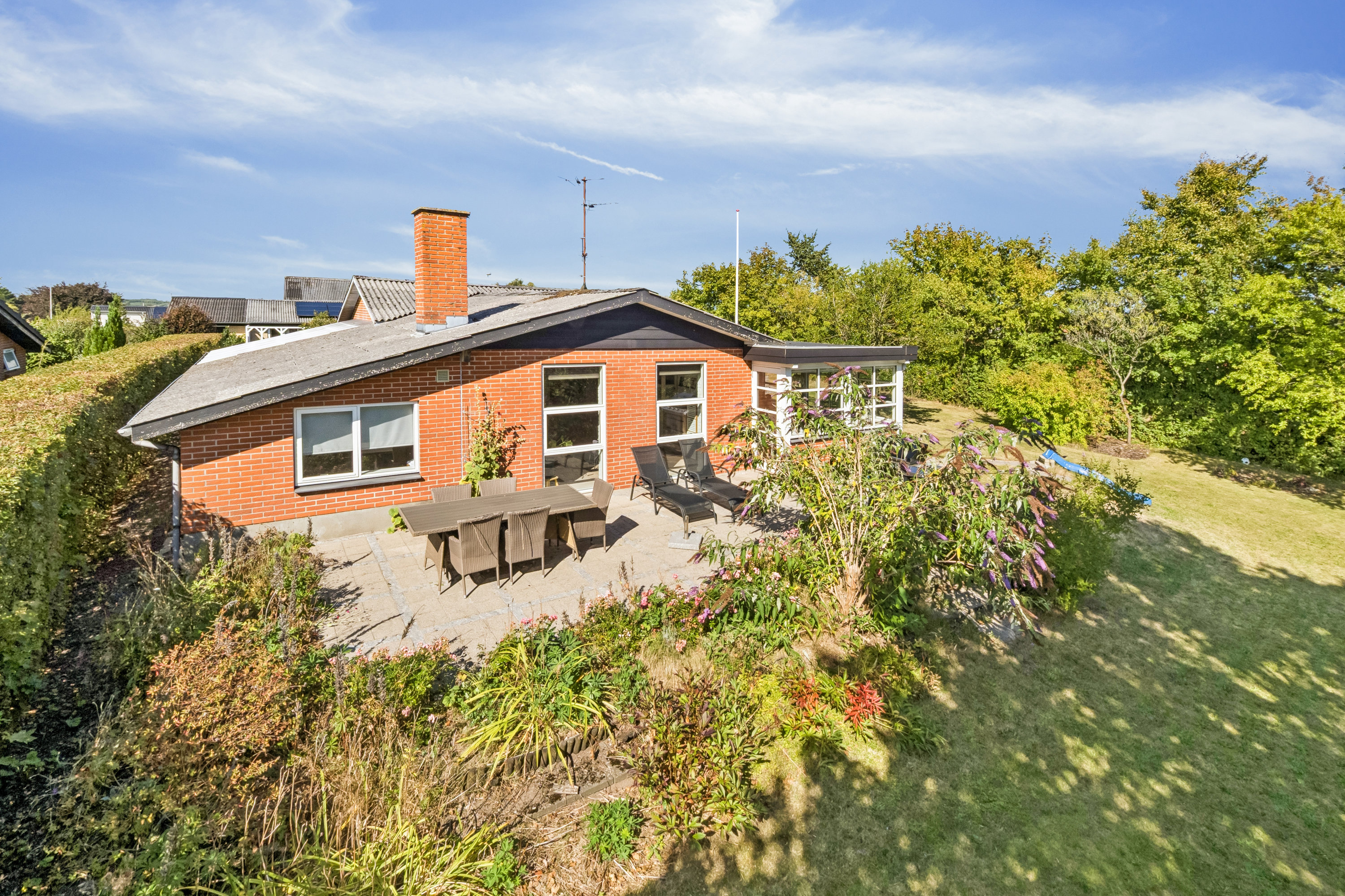 Fremhævet ejendom 1 billede i fuldskærmstilstand. Billede af Solsortevej 25, 7900 Nykøbing M