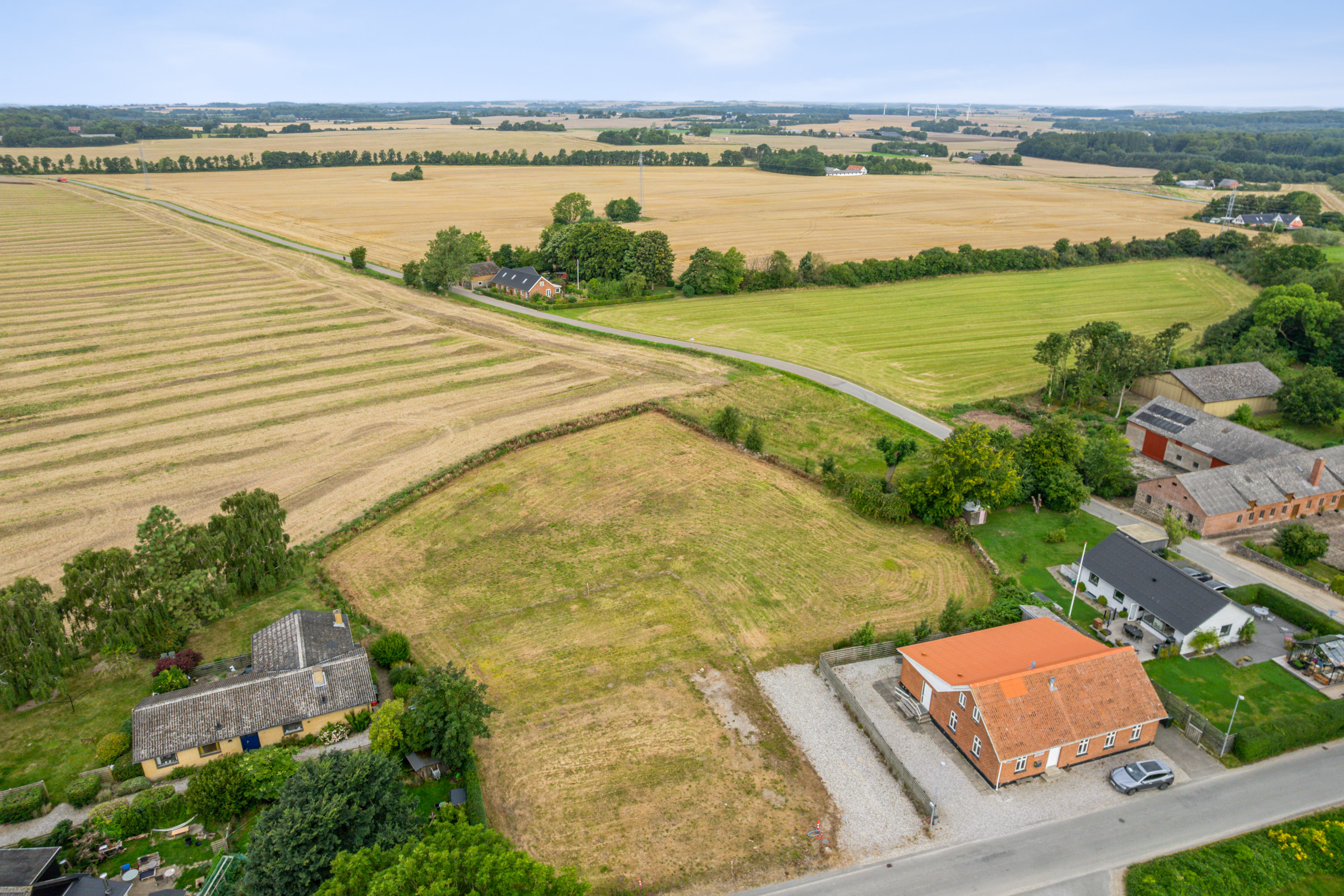 Fremhævet luftfoto billede i fuldskærmstilstand. Billede af Sønderholmvej 18A, Krajbjerg, 8543 Hornslet
