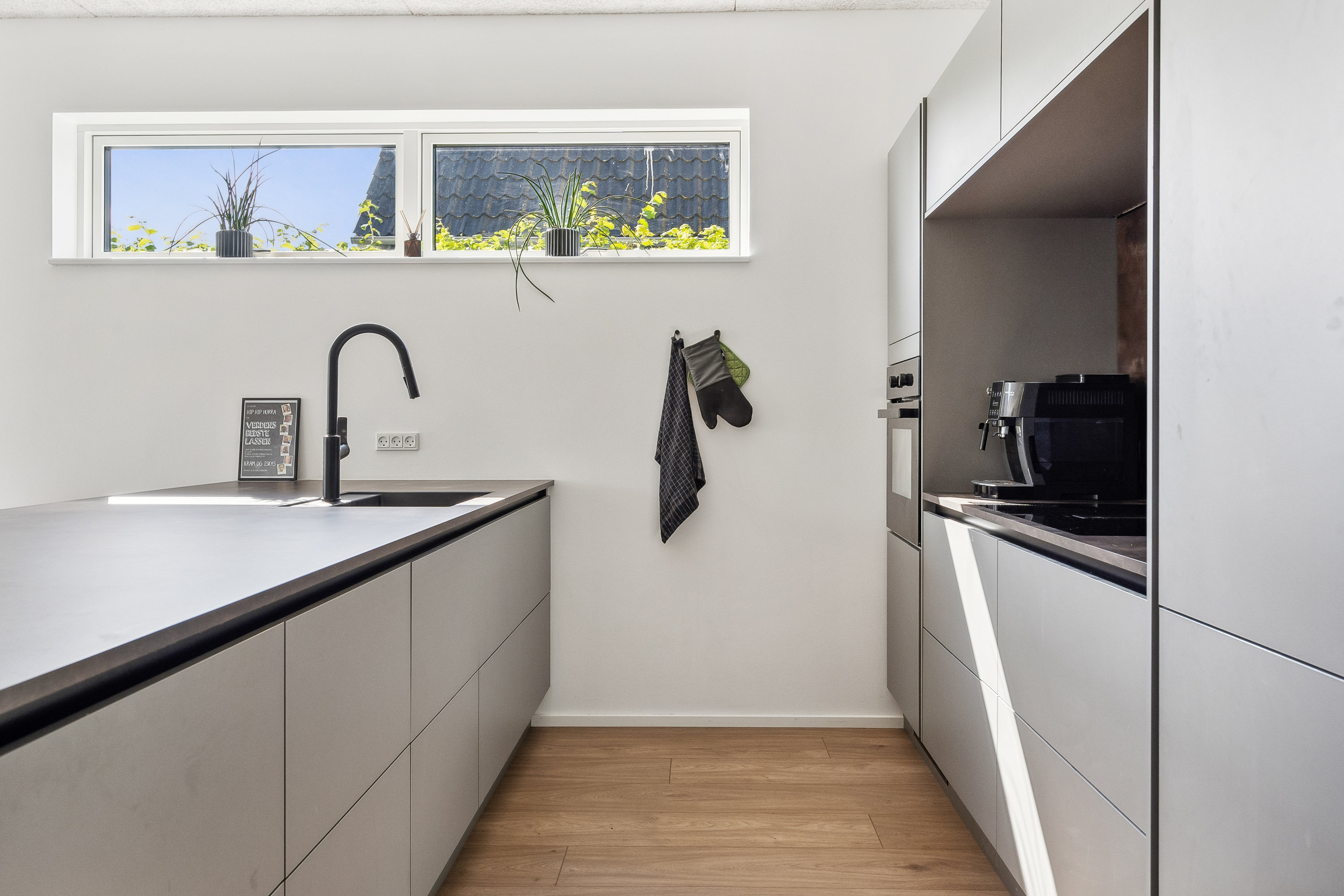 Fremhævet køkken billede i fuldskærmstilstand. Billede af Østre Alle 34, 9800 Hjørring