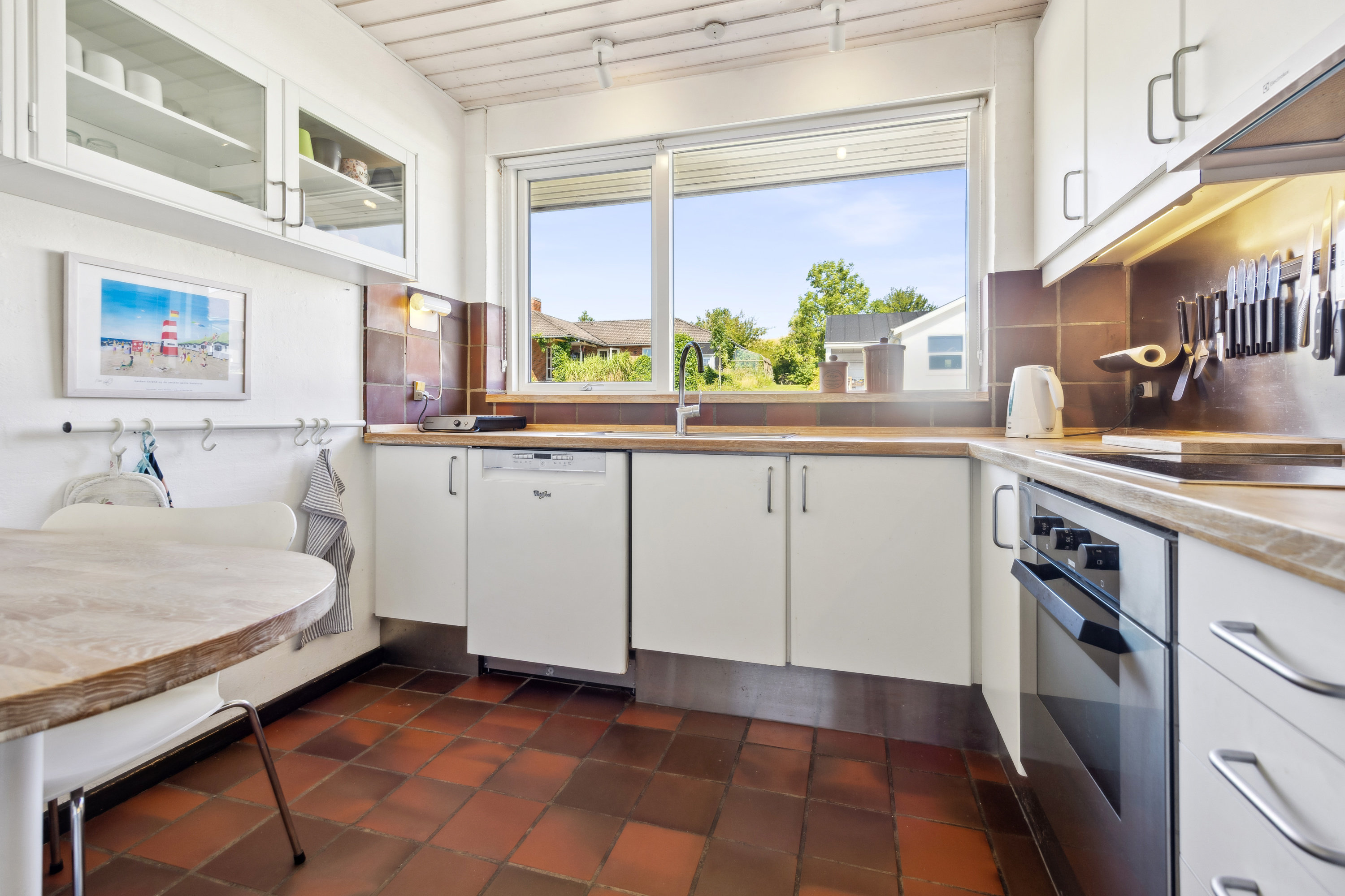 Fremhævet køkken billede i fuldskærmstilstand. Billede af Lerkenfeltvej 13, 9200 Aalborg SV