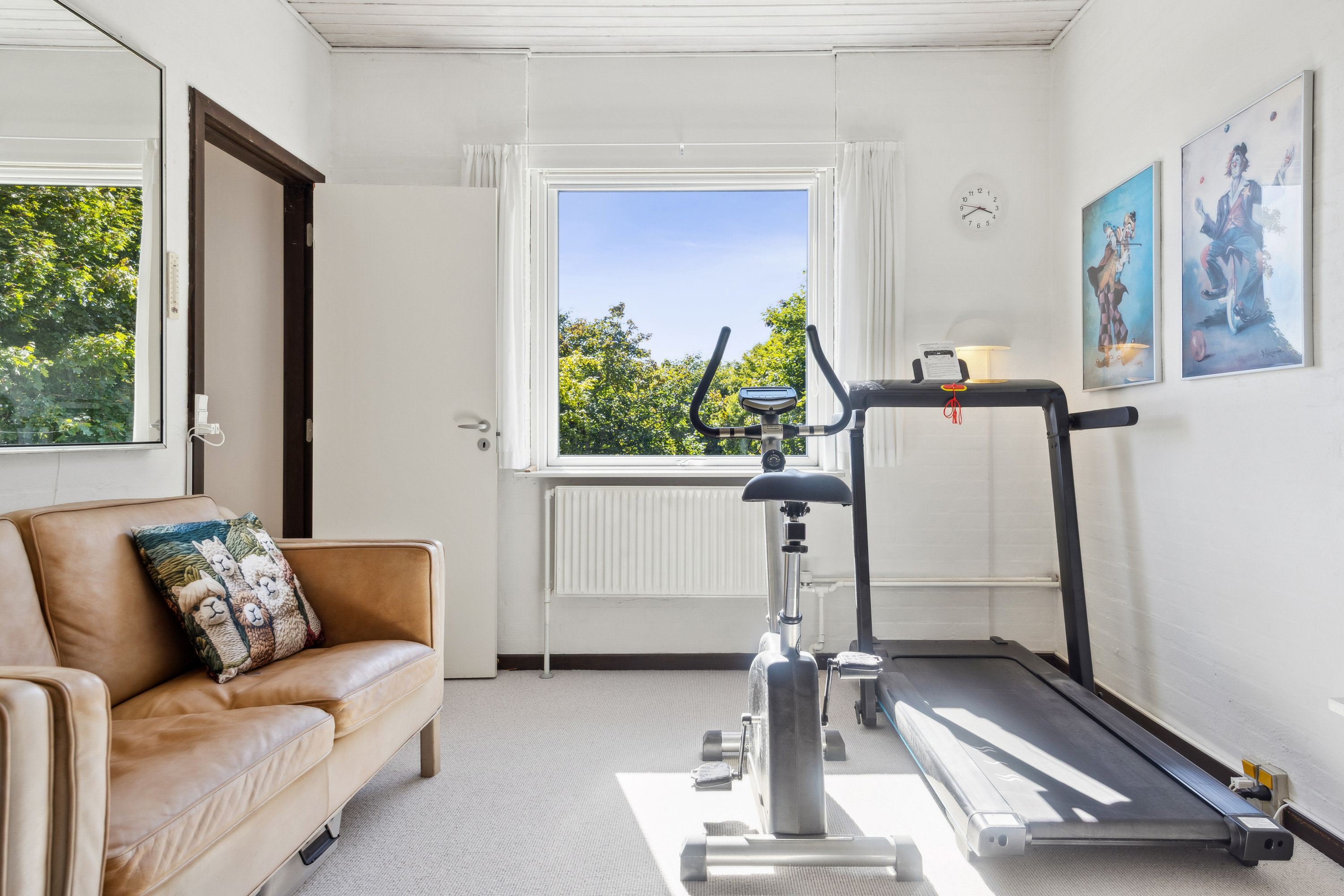 Fremhævet værelse billede i fuldskærmstilstand. Billede af Lerkenfeltvej 13, 9200 Aalborg SV