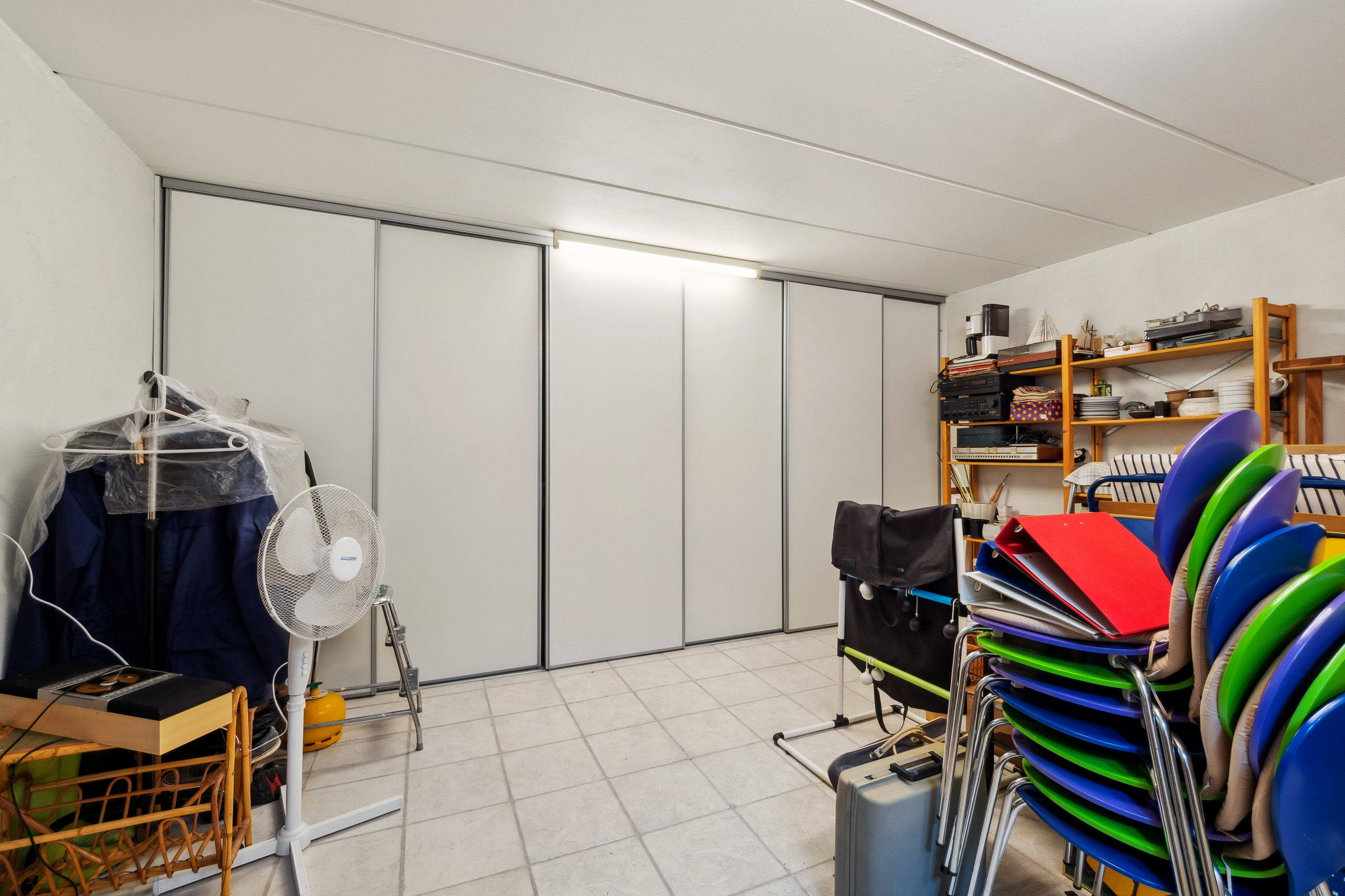 Fremhævet garage billede i fuldskærmstilstand. Billede af Ahornvænget 41, 7800 Skive