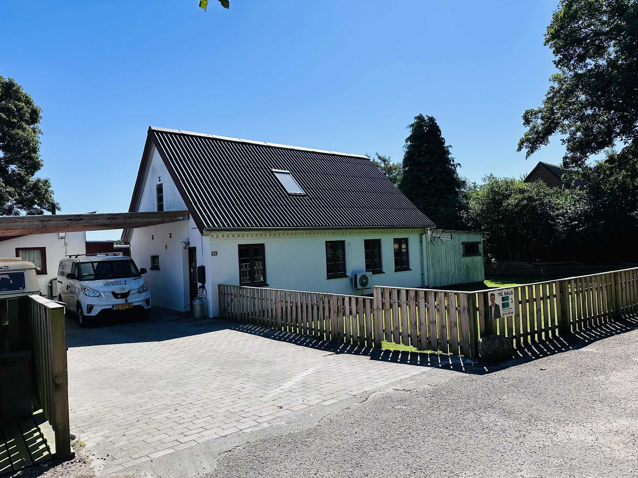 Miniaturebillede 1: ejendom. Billede af Ostrupvej 3, 4295 Stenlille