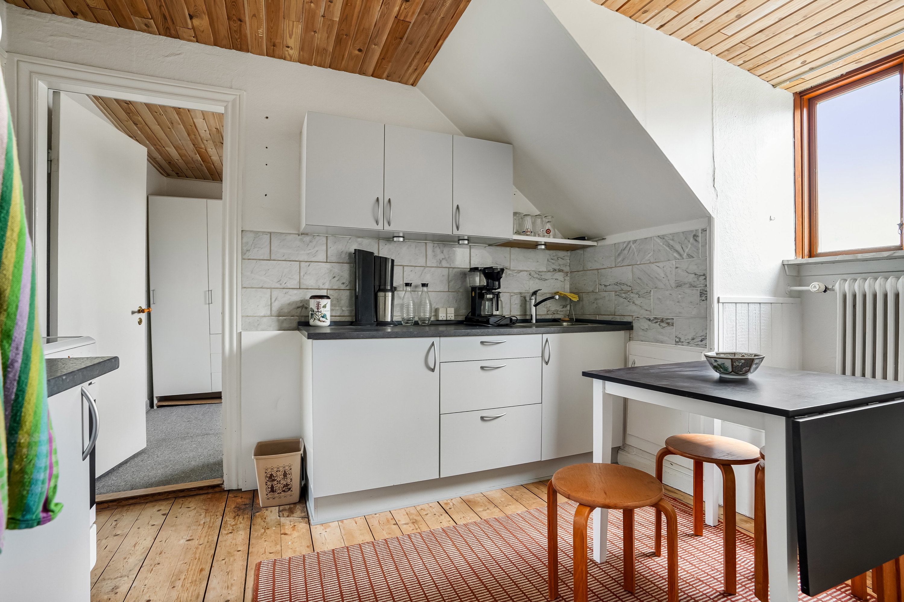 Fremhævet køkken billede i fuldskærmstilstand. Billede af Søndergade 23, 7171 Uldum