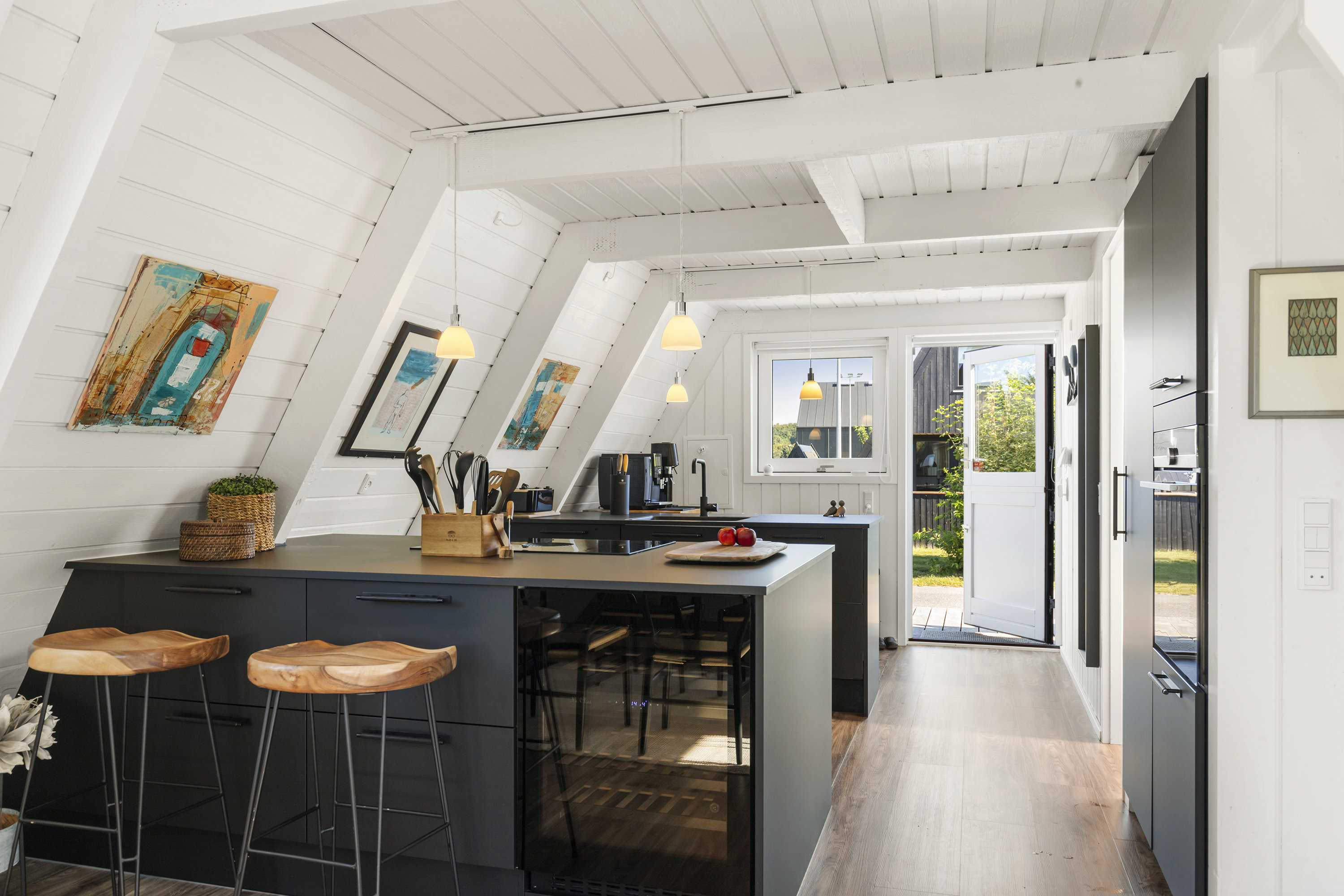 Fremhævet køkken billede i fuldskærmstilstand. Billede af Golfsvinget 150, Gatten, 9640 Farsø