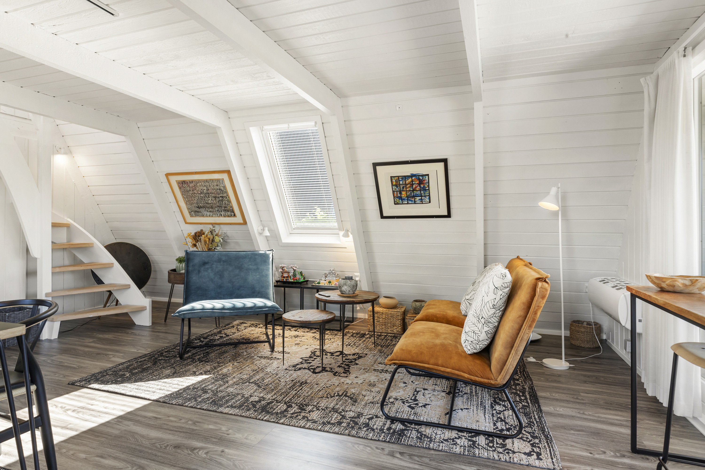 Fremhævet stue billede i fuldskærmstilstand. Billede af Golfsvinget 150, Gatten, 9640 Farsø