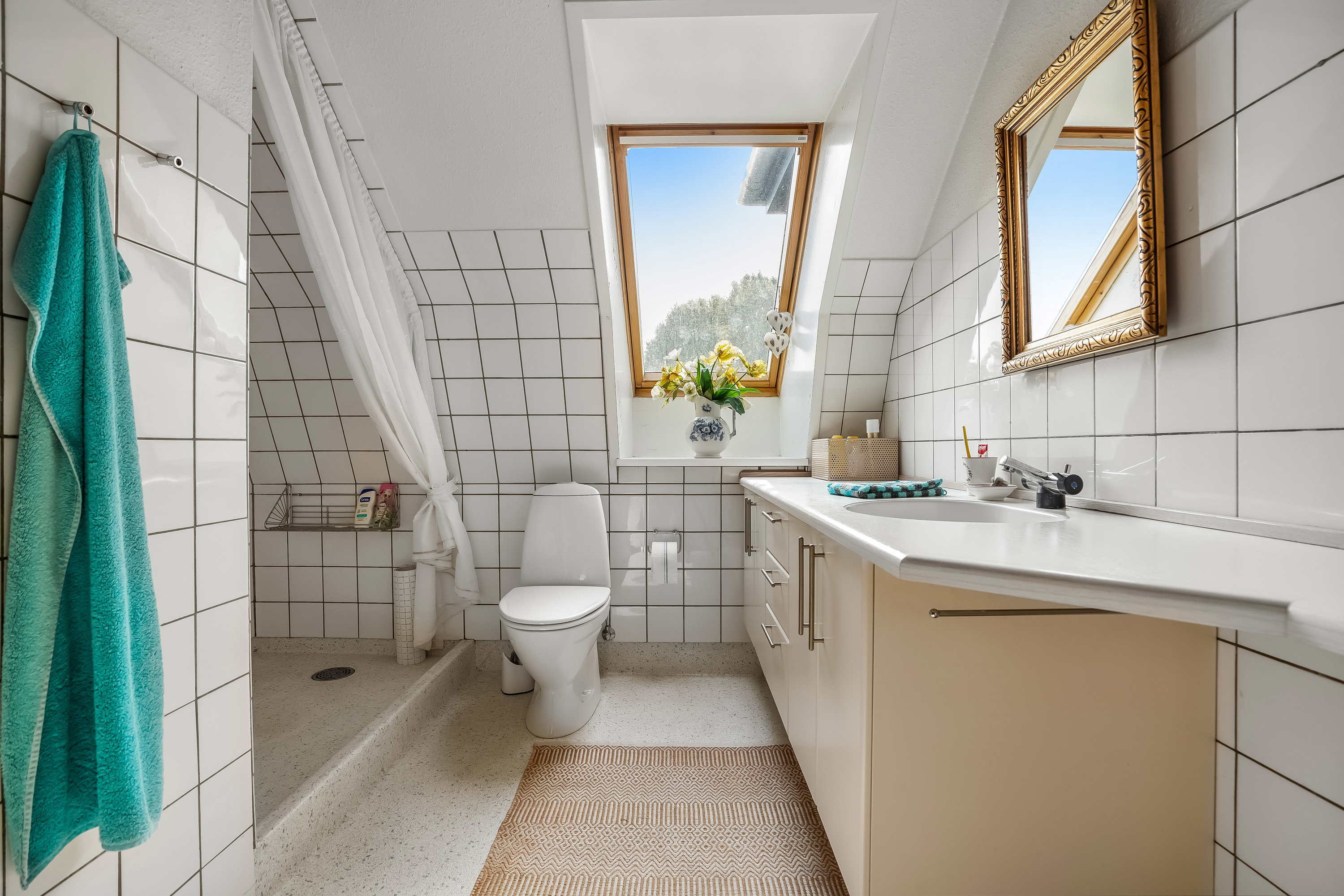 Fremhævet badeværelse billede i fuldskærmstilstand. Billede af Søndergade 23, 7171 Uldum