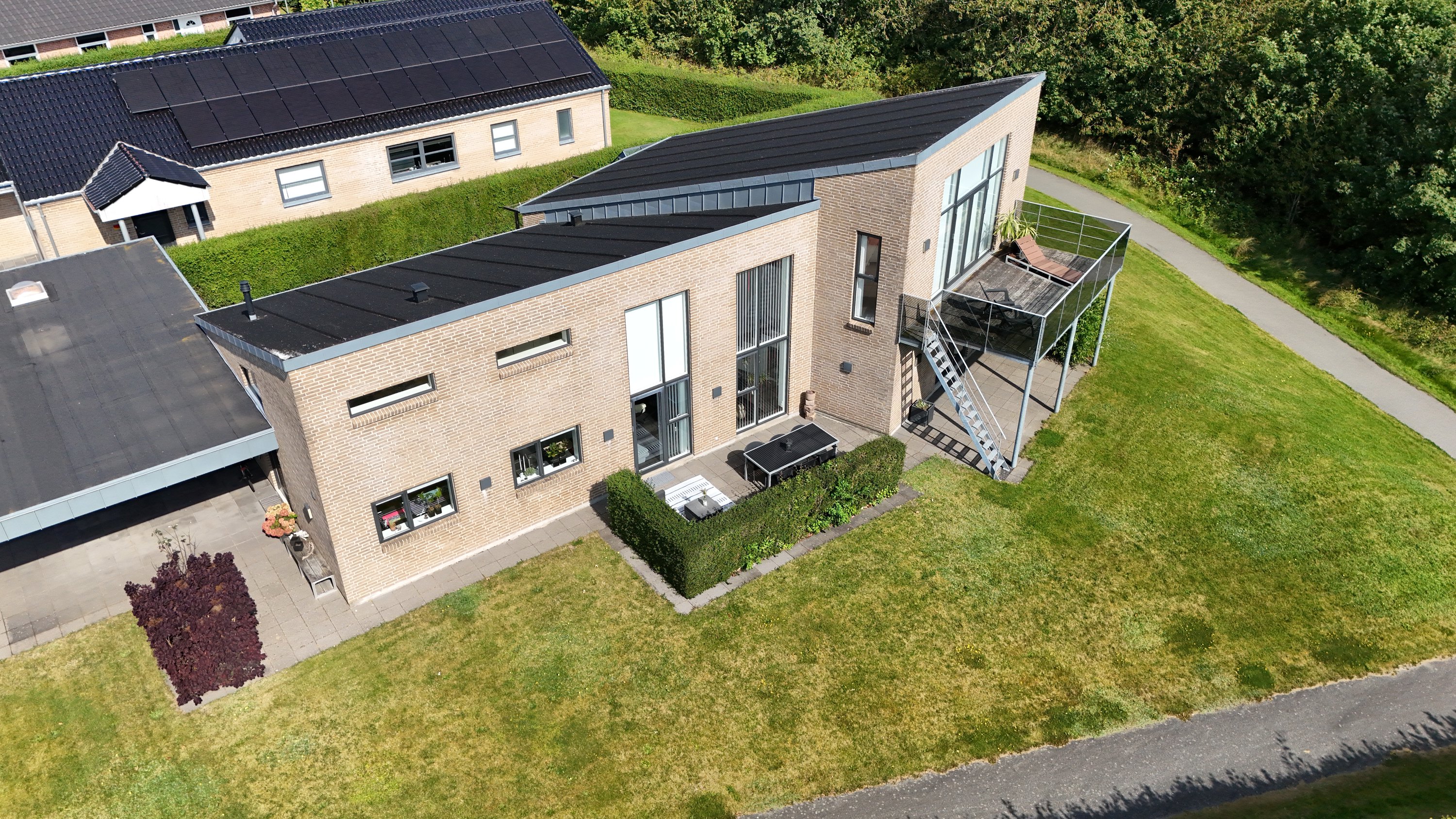 Fremhævet luftfoto billede i fuldskærmstilstand. Billede af Hyldevej 32, 9500 Hobro