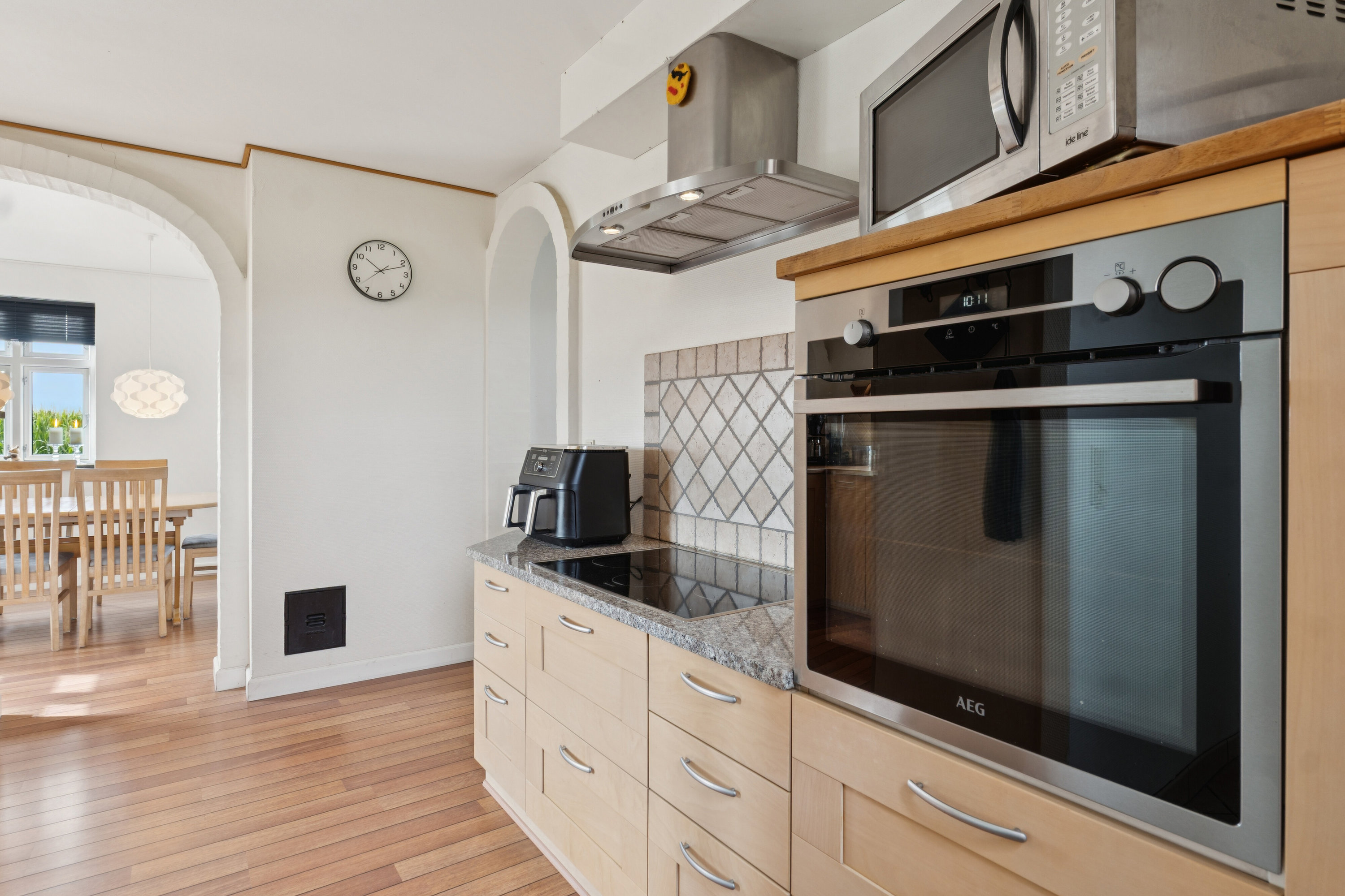 Fremhævet køkken billede i fuldskærmstilstand. Billede af Spodsbjergvej 257, Long. Sand, 5900 Rudkøbing