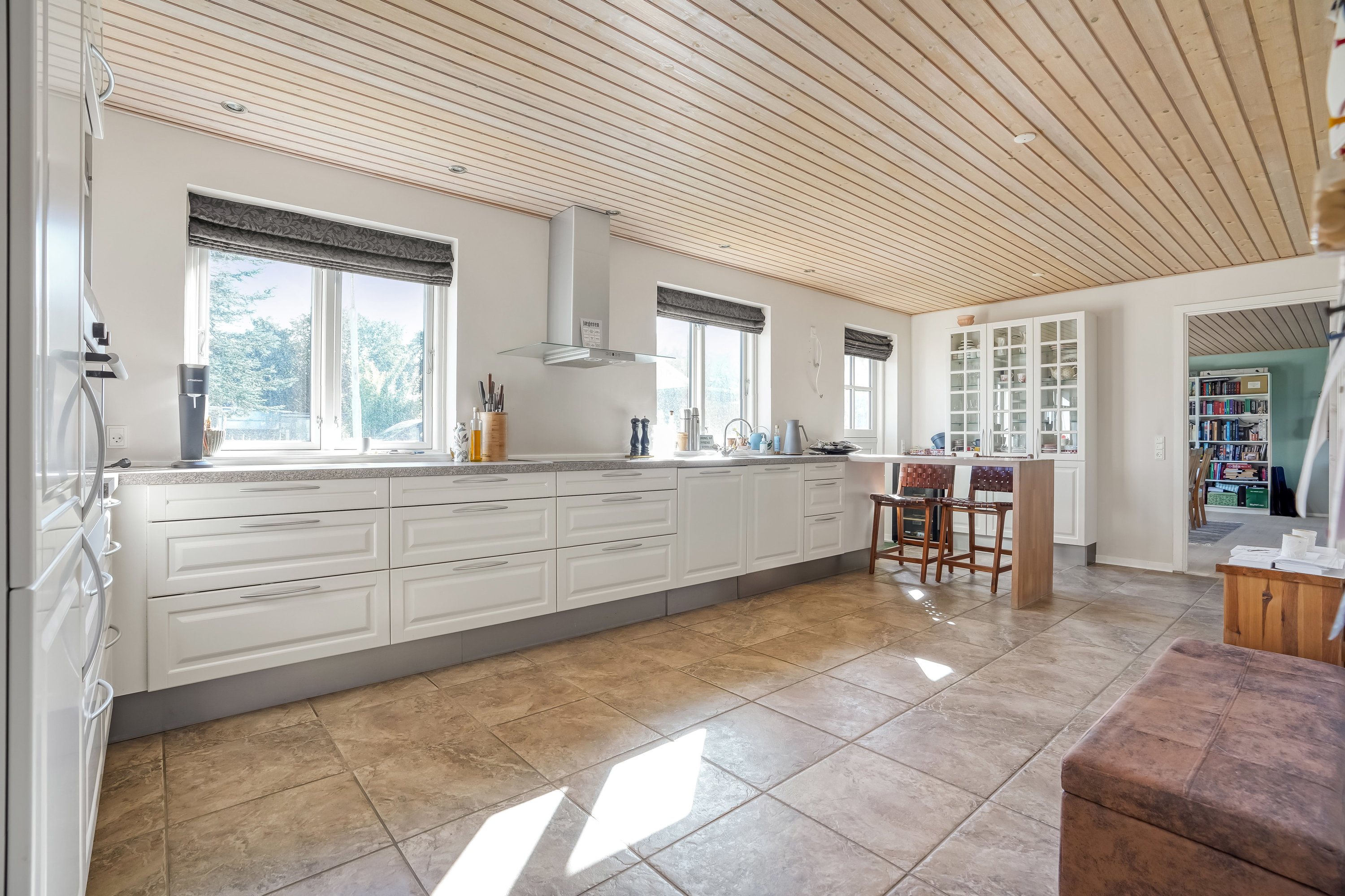 Fremhævet køkken billede i fuldskærmstilstand. Billede af Brunsegårdsvej 37, 5690 Tommerup