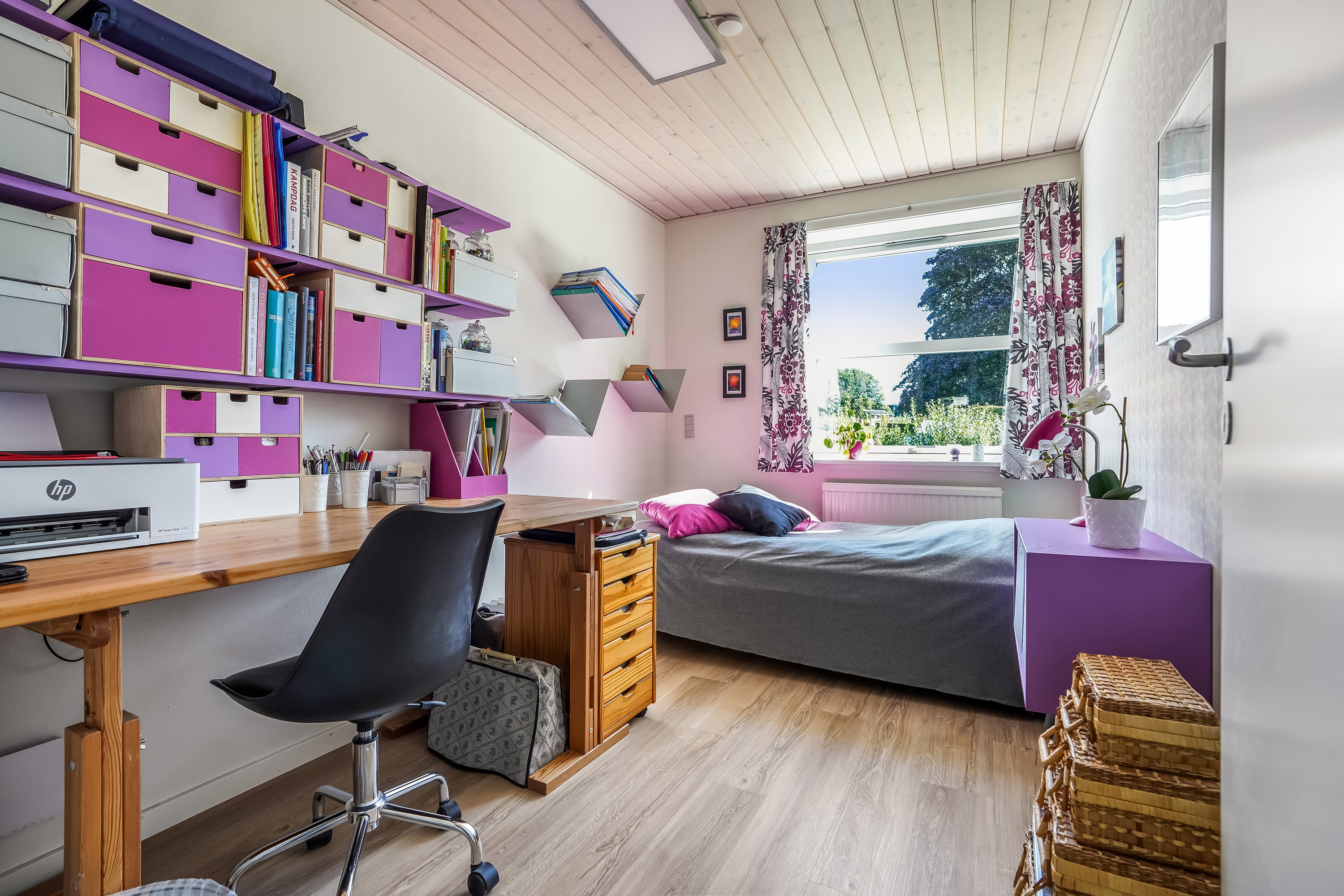 Fremhævet værelse billede i fuldskærmstilstand. Billede af Bystævnevej 19, 5690 Tommerup