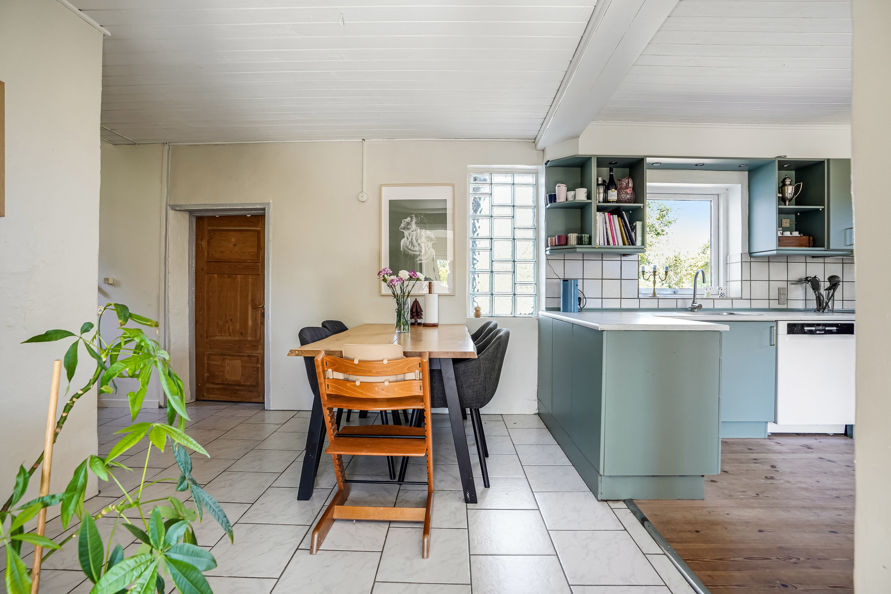 Fremhævet køkken billede i fuldskærmstilstand. Billede af Vejlevej 31, 7300 Jelling