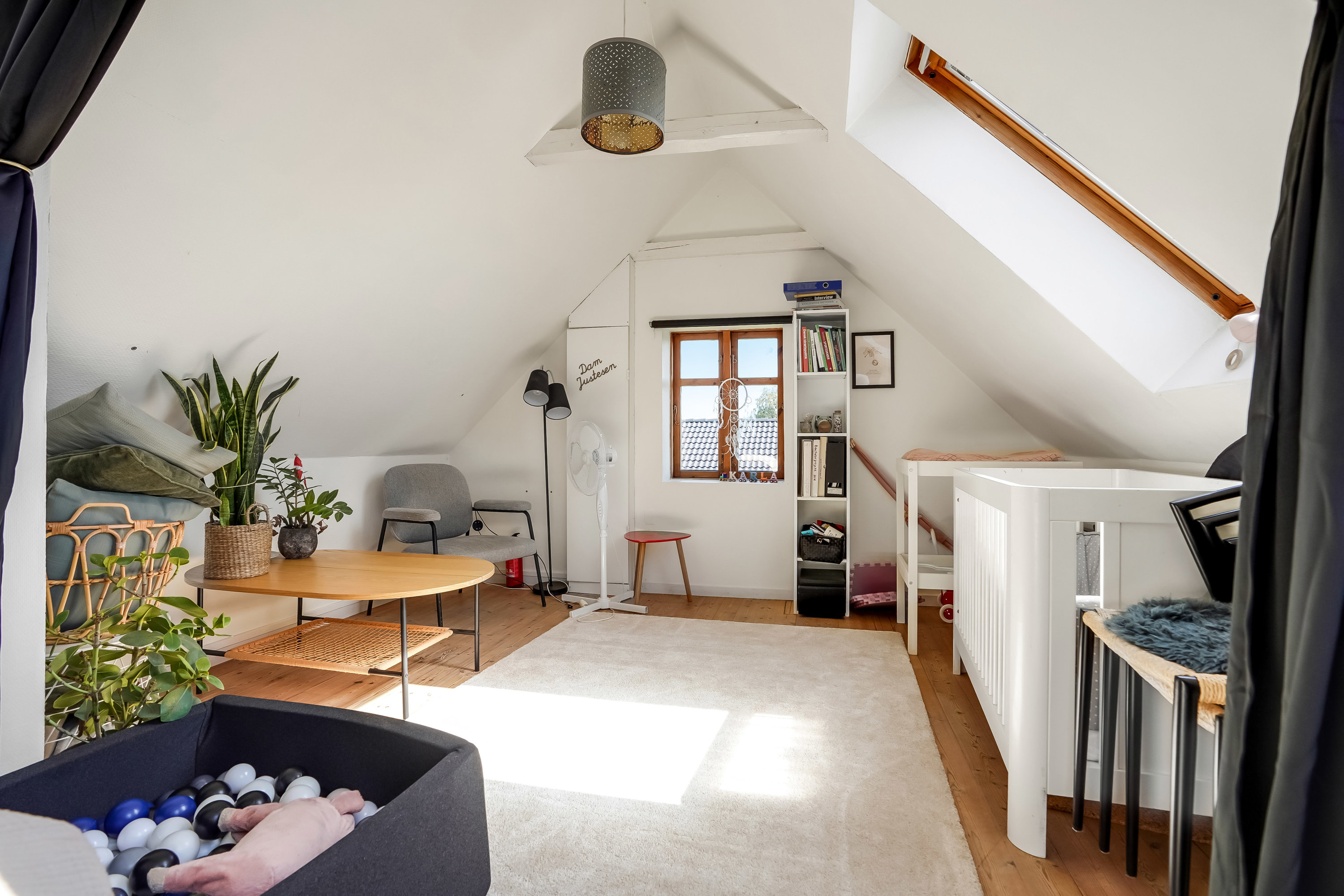 Fremhævet værelse billede i fuldskærmstilstand. Billede af Vejlevej 31, 7300 Jelling