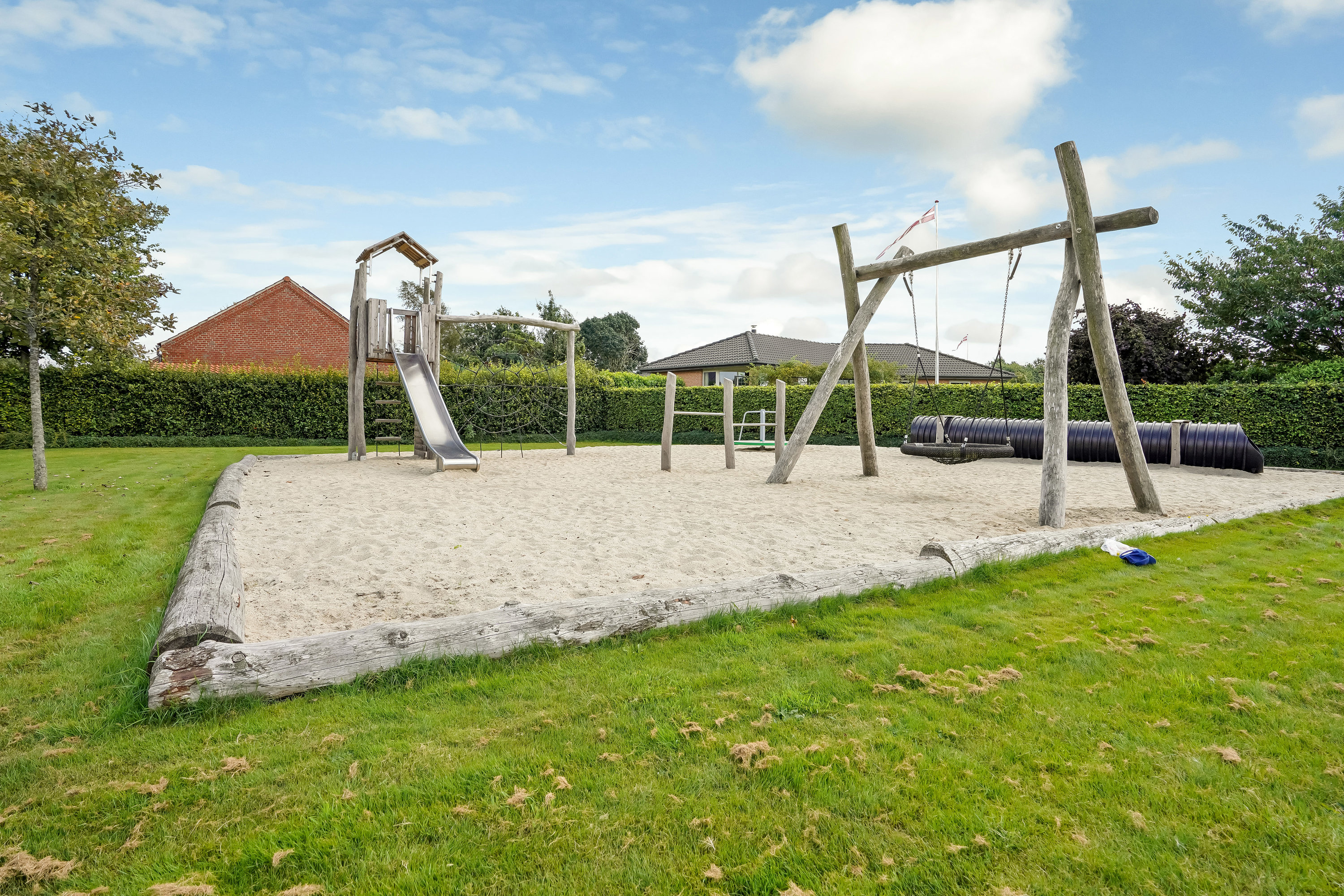 Fremhævet have billede i fuldskærmstilstand. Billede af Fåruplund 1, 7300 Jelling