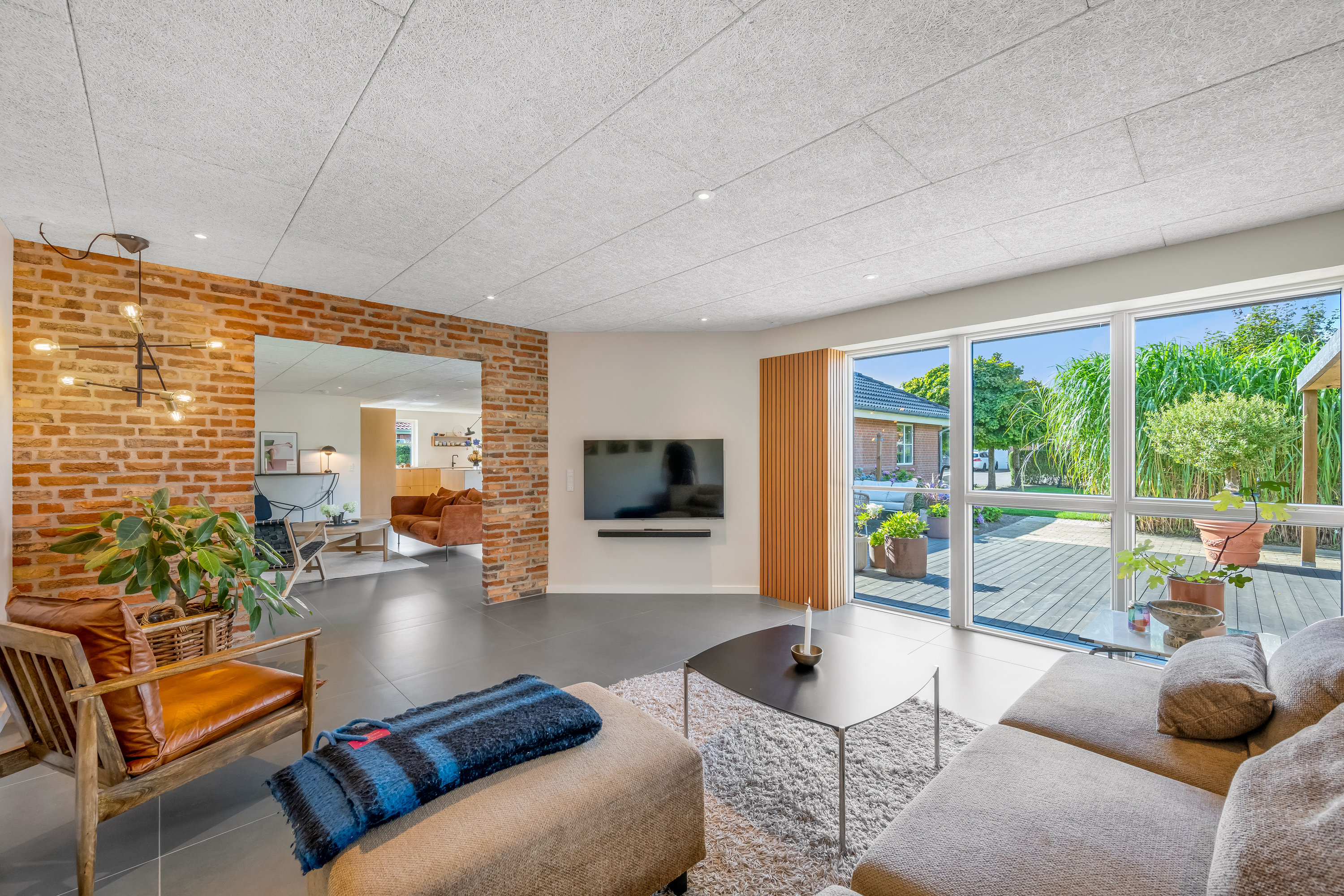 Fremhævet stue billede i fuldskærmstilstand. Billede af Højvangen 8, 6950 Ringkøbing