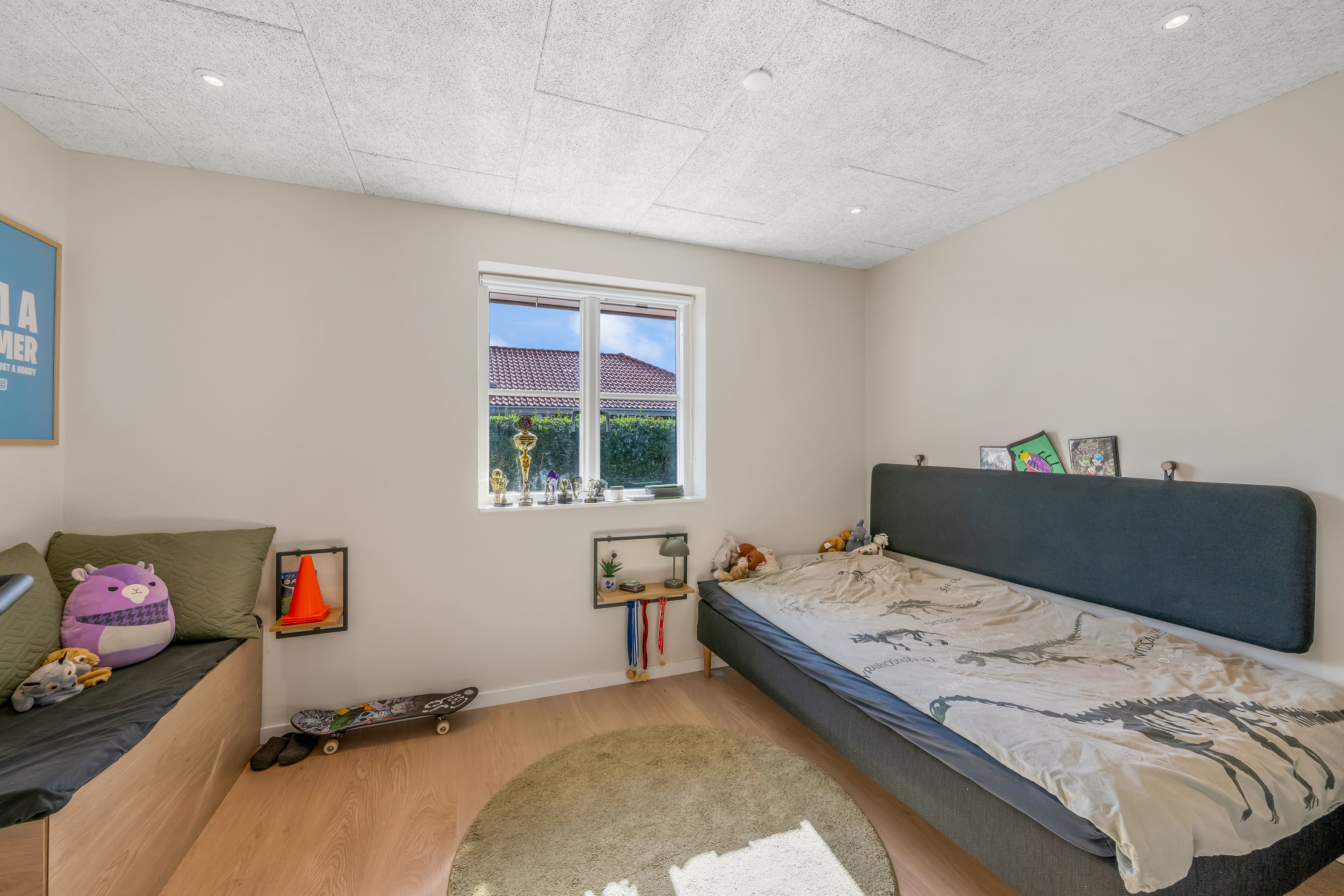 Fremhævet soveværelse billede i fuldskærmstilstand. Billede af Højvangen 8, 6950 Ringkøbing