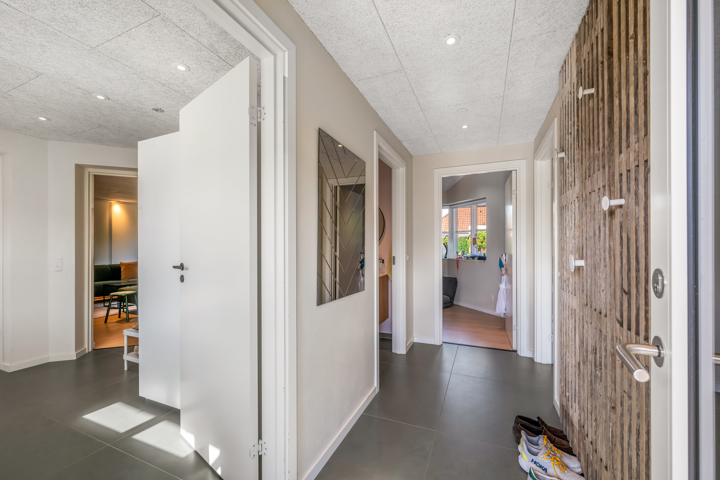 Fremhævet gang billede i fuldskærmstilstand. Billede af Højvangen 8, 6950 Ringkøbing