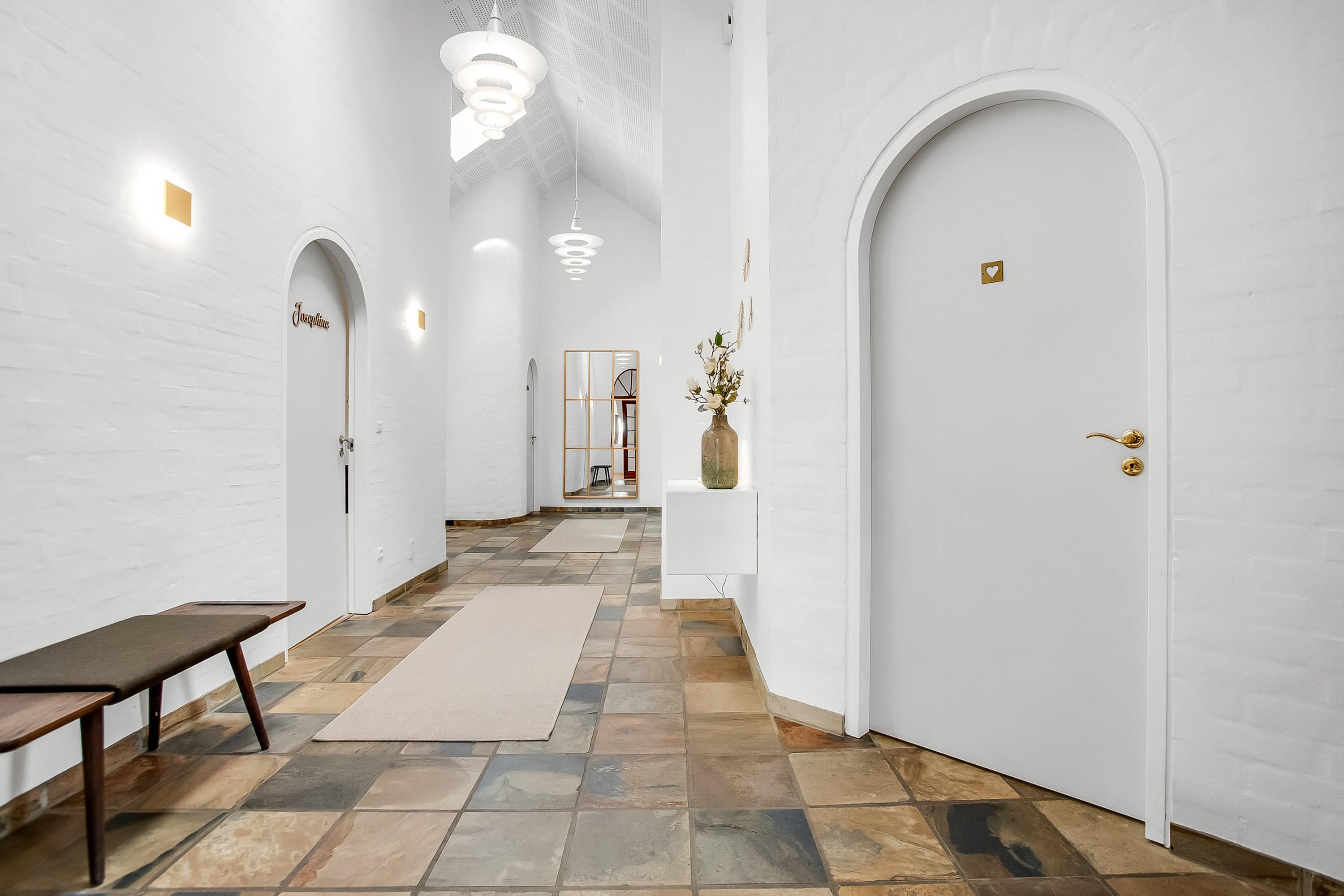 Fremhævet gang billede i fuldskærmstilstand. Billede af Alexandersvej 12, 6640 Lunderskov