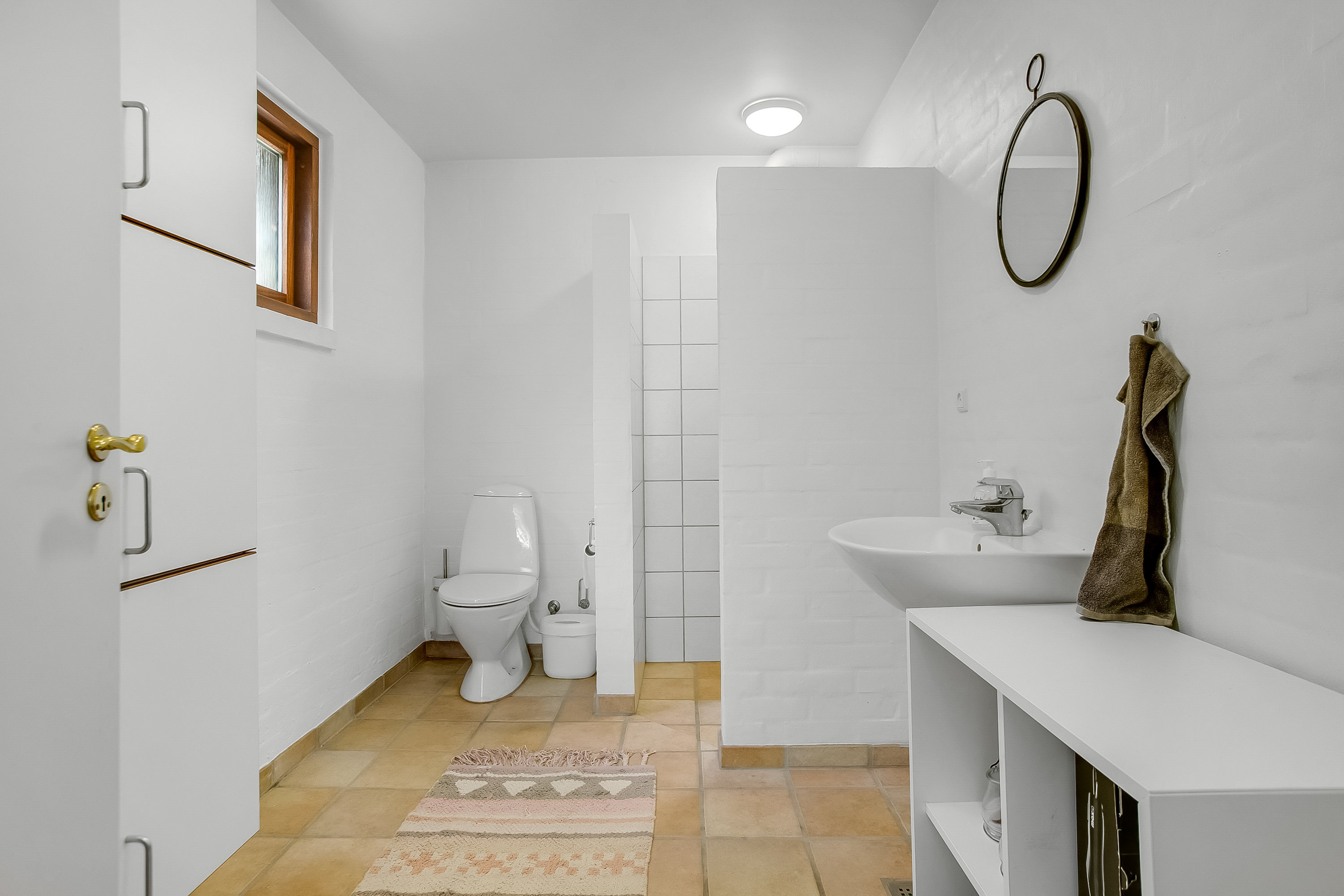 Fremhævet badeværelse billede i fuldskærmstilstand. Billede af Alexandersvej 12, 6640 Lunderskov