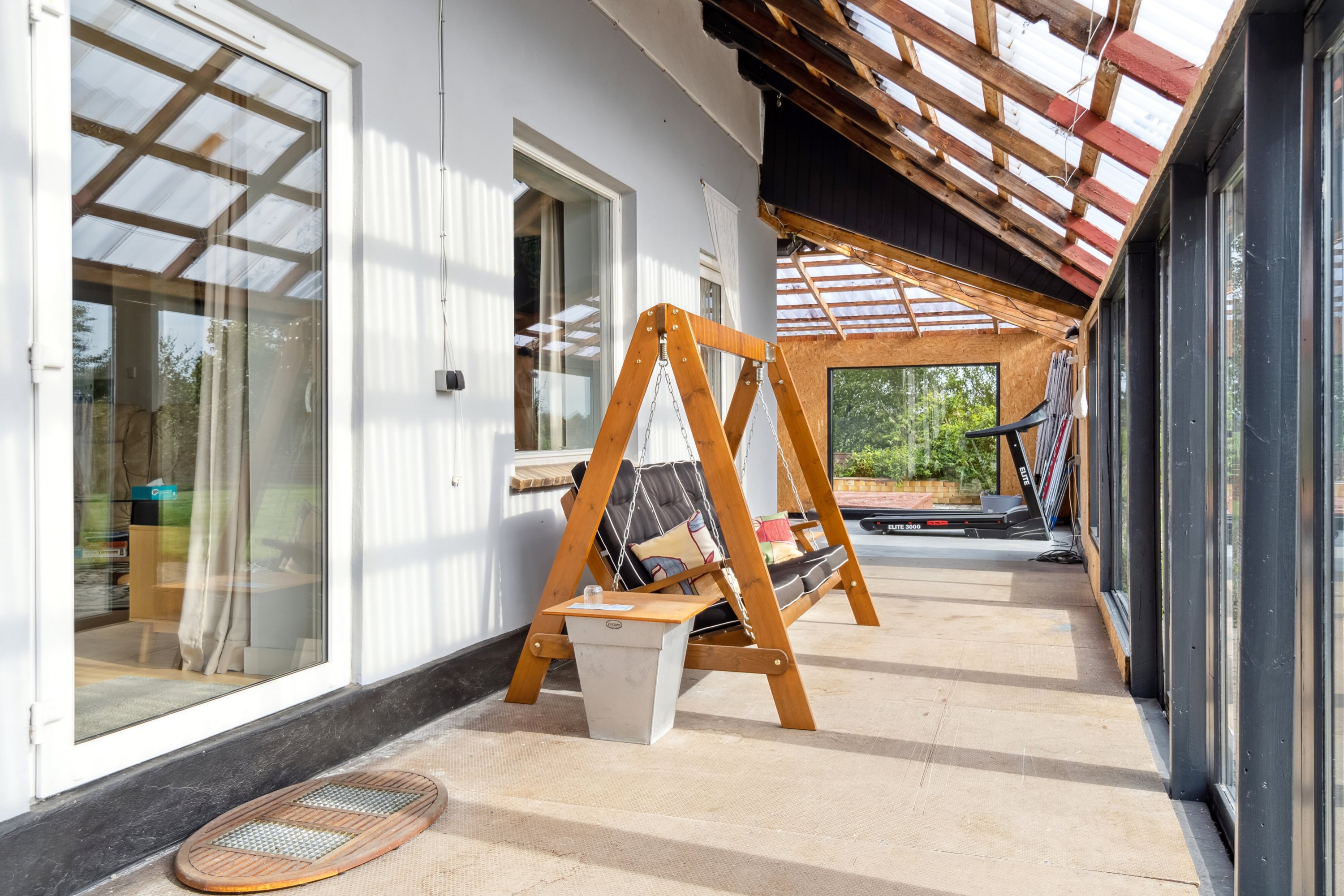 Fremhævet udestue billede i fuldskærmstilstand. Billede af Bakkendrupvej 8, Bakkendrup, 4281 Gørlev