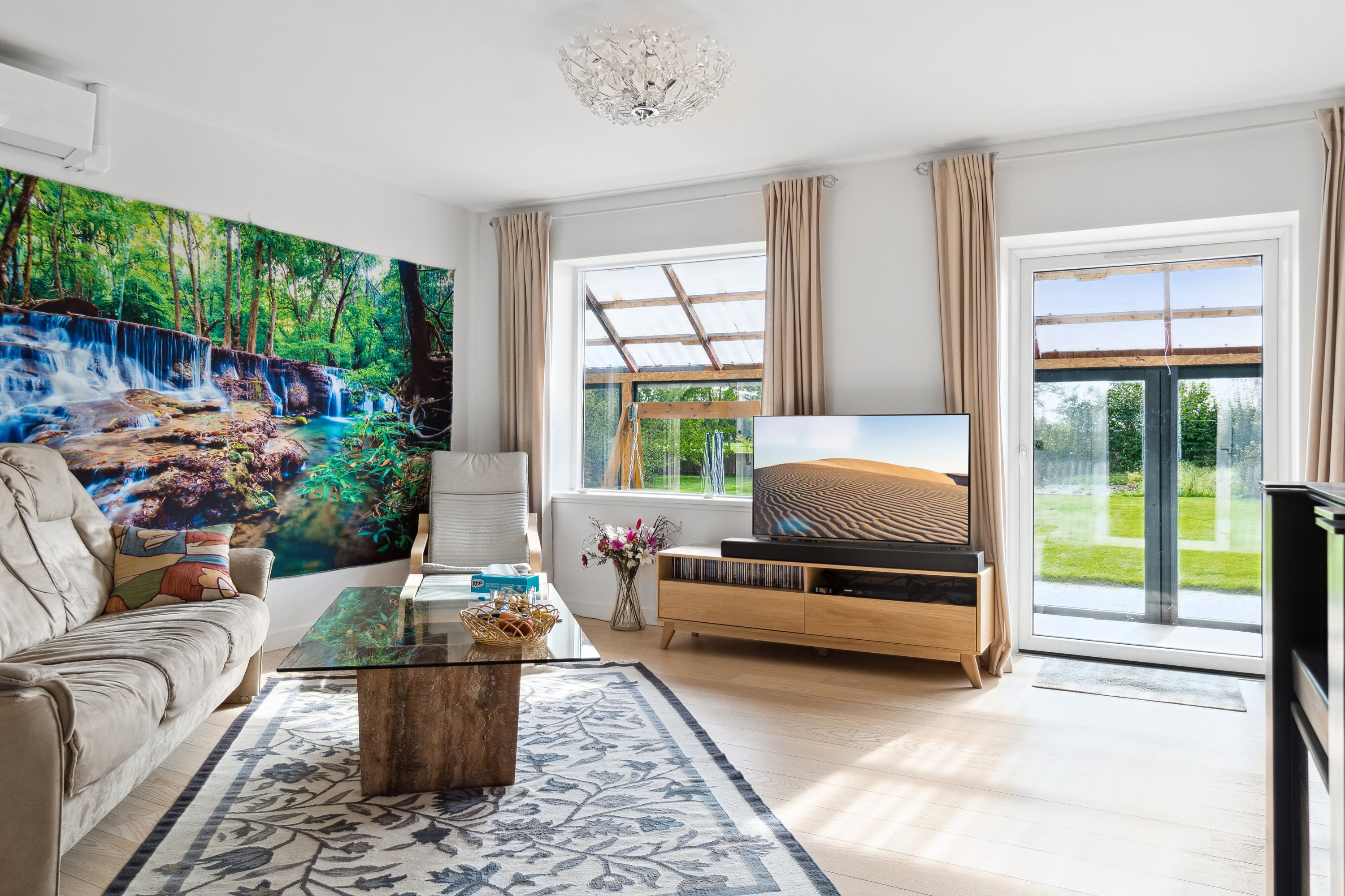 Fremhævet stue billede i fuldskærmstilstand. Billede af Bakkendrupvej 8, Bakkendrup, 4281 Gørlev