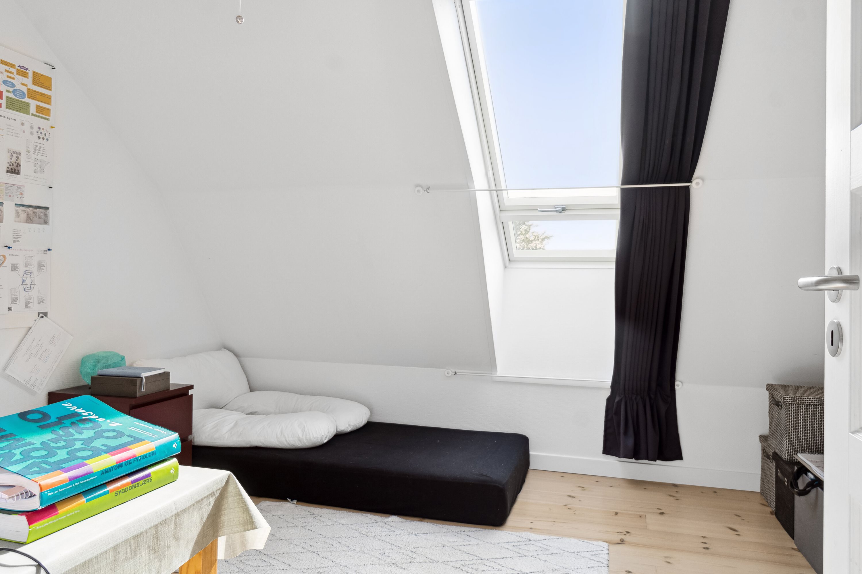 Fremhævet soveværelse billede i fuldskærmstilstand. Billede af Bakkendrupvej 8, Bakkendrup, 4281 Gørlev