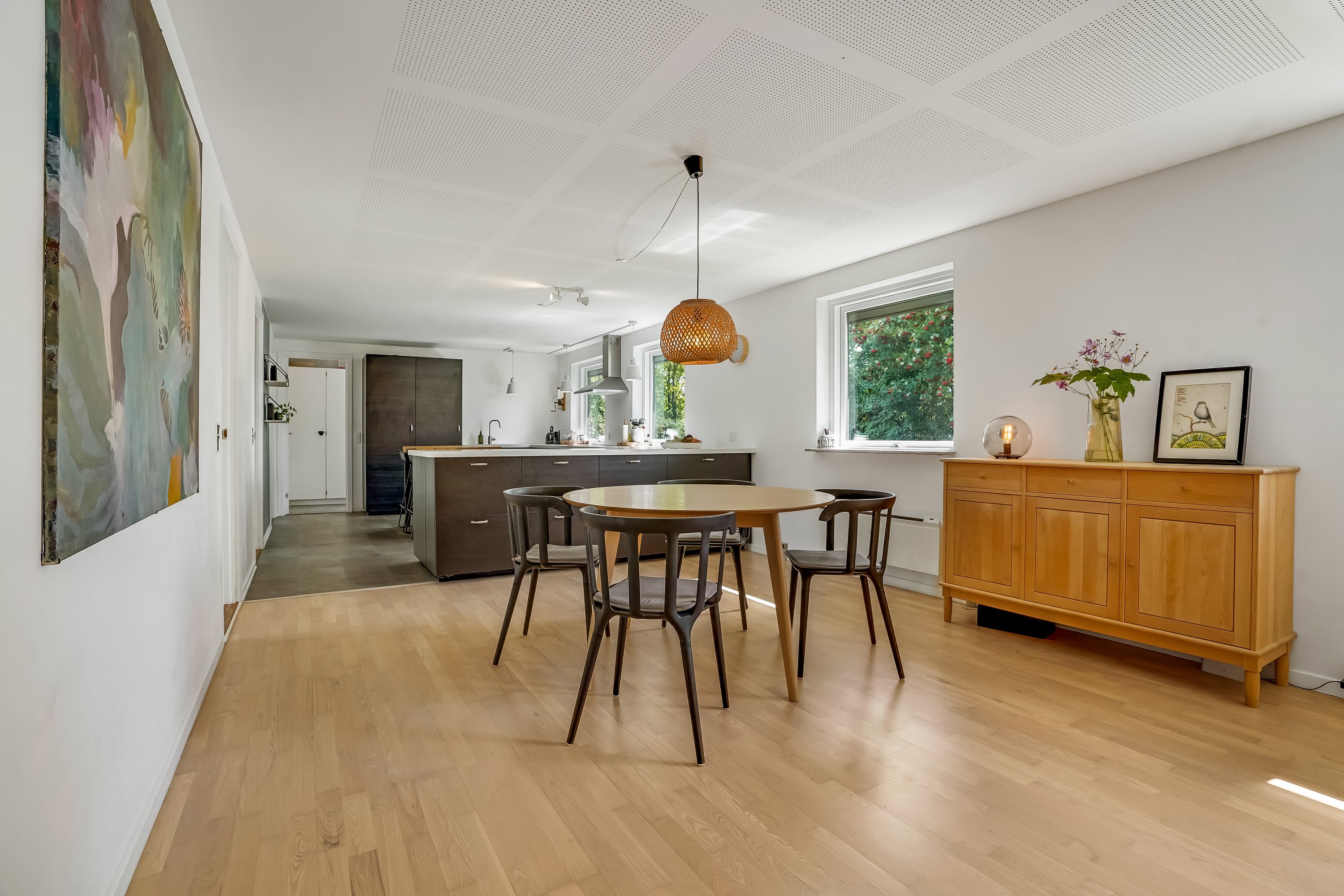 Fremhævet køkken billede i fuldskærmstilstand. Billede af Lyøvænget 16, 5500 Middelfart