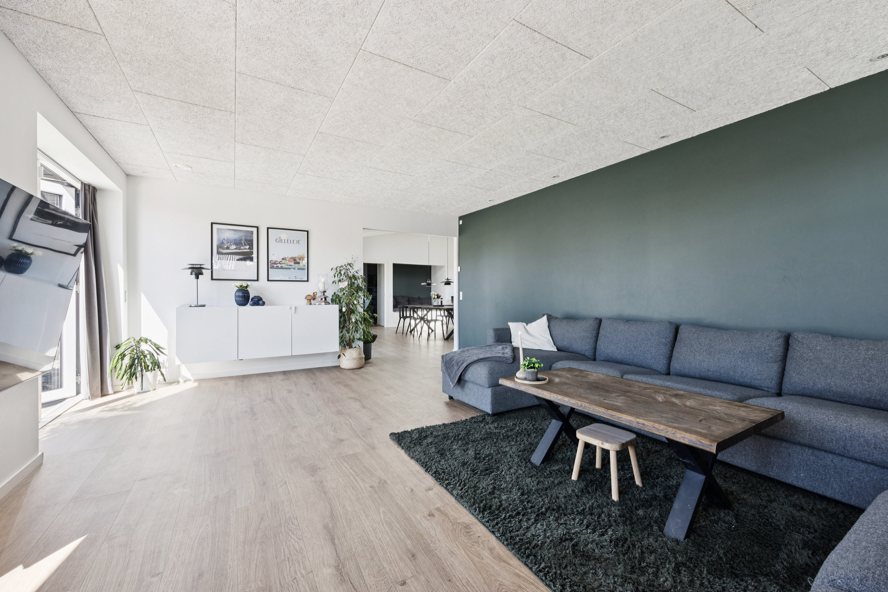 Fremhævet stue billede i fuldskærmstilstand. Billede af Marens Minde Vej 32, Strøby Egede, 4600 Køge