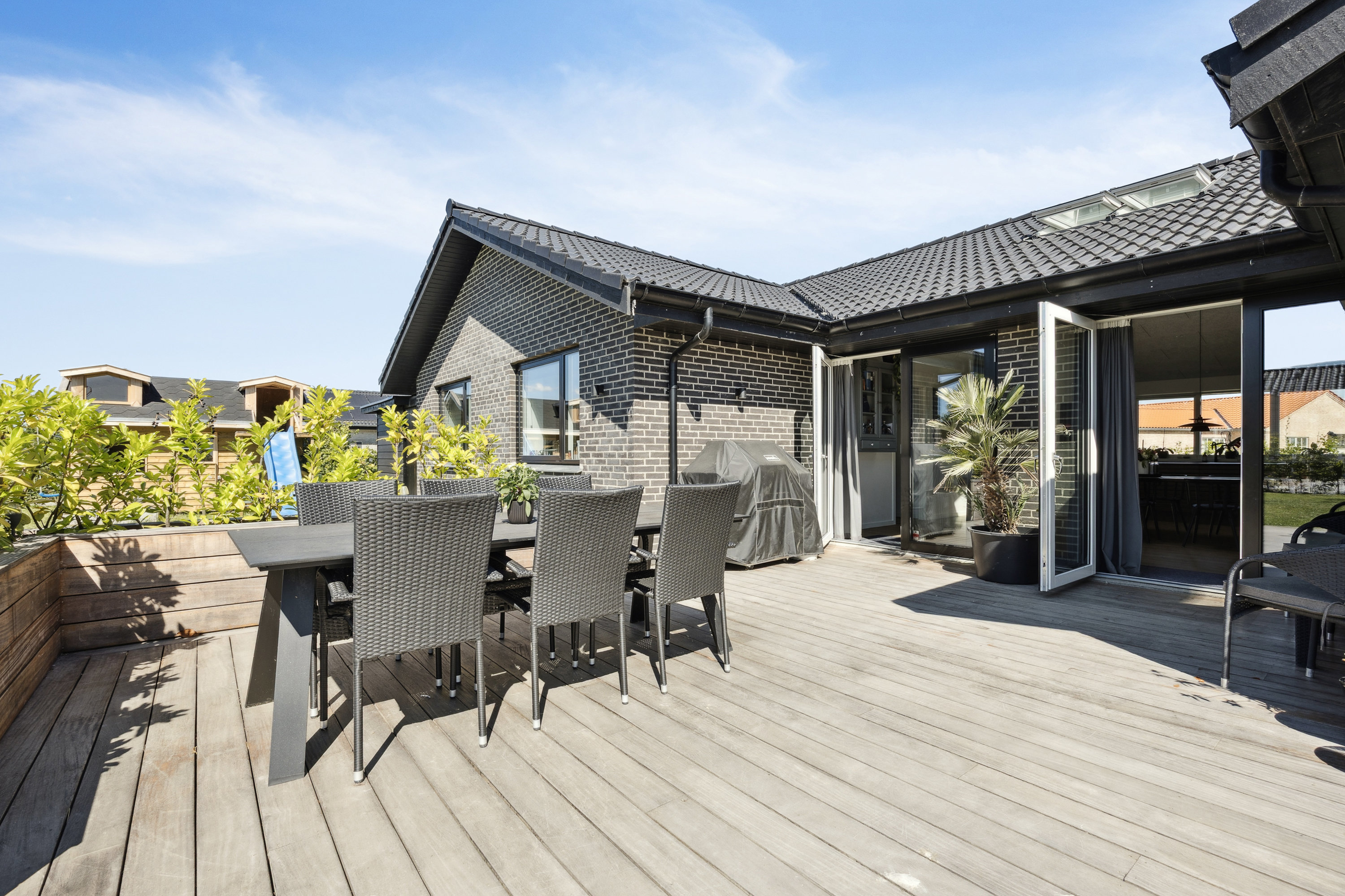 Fremhævet terrasse billede i fuldskærmstilstand. Billede af Marens Minde Vej 32, Strøby Egede, 4600 Køge