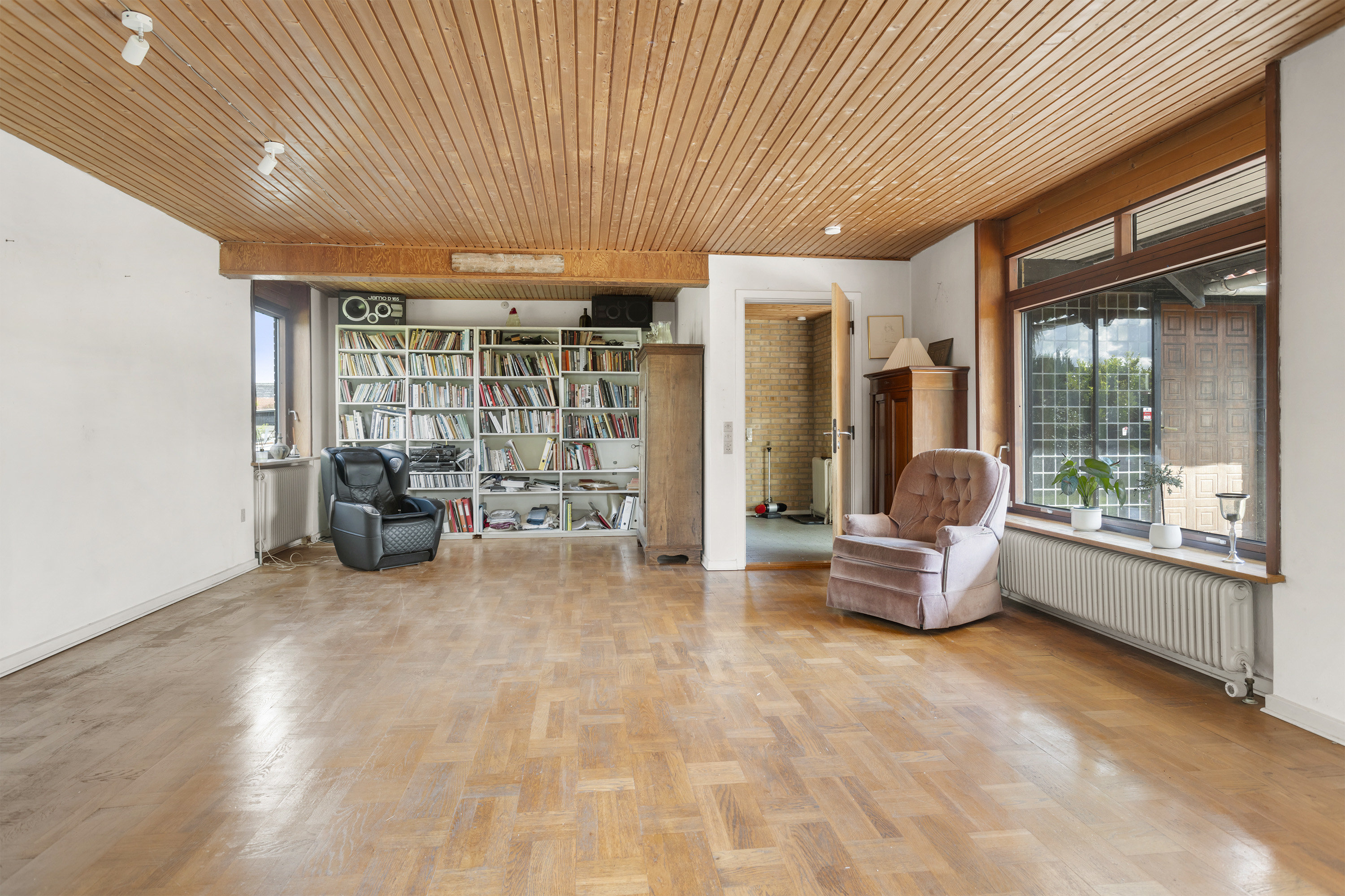 Fremhævet stue billede i fuldskærmstilstand. Billede af Rypevej 12, 9970 Strandby