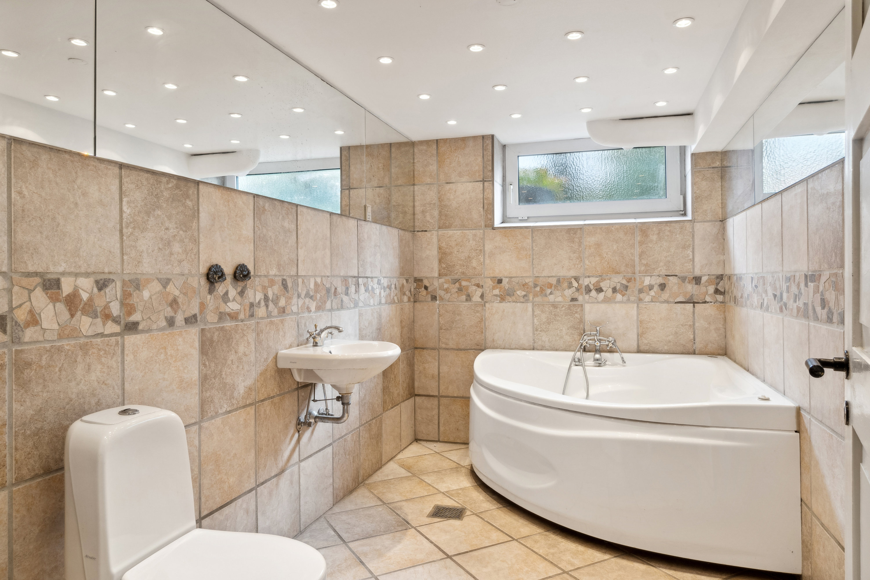 Fremhævet  billede i fuldskærmstilstand. Billede af Kielgastvej 7, 7800 Skive