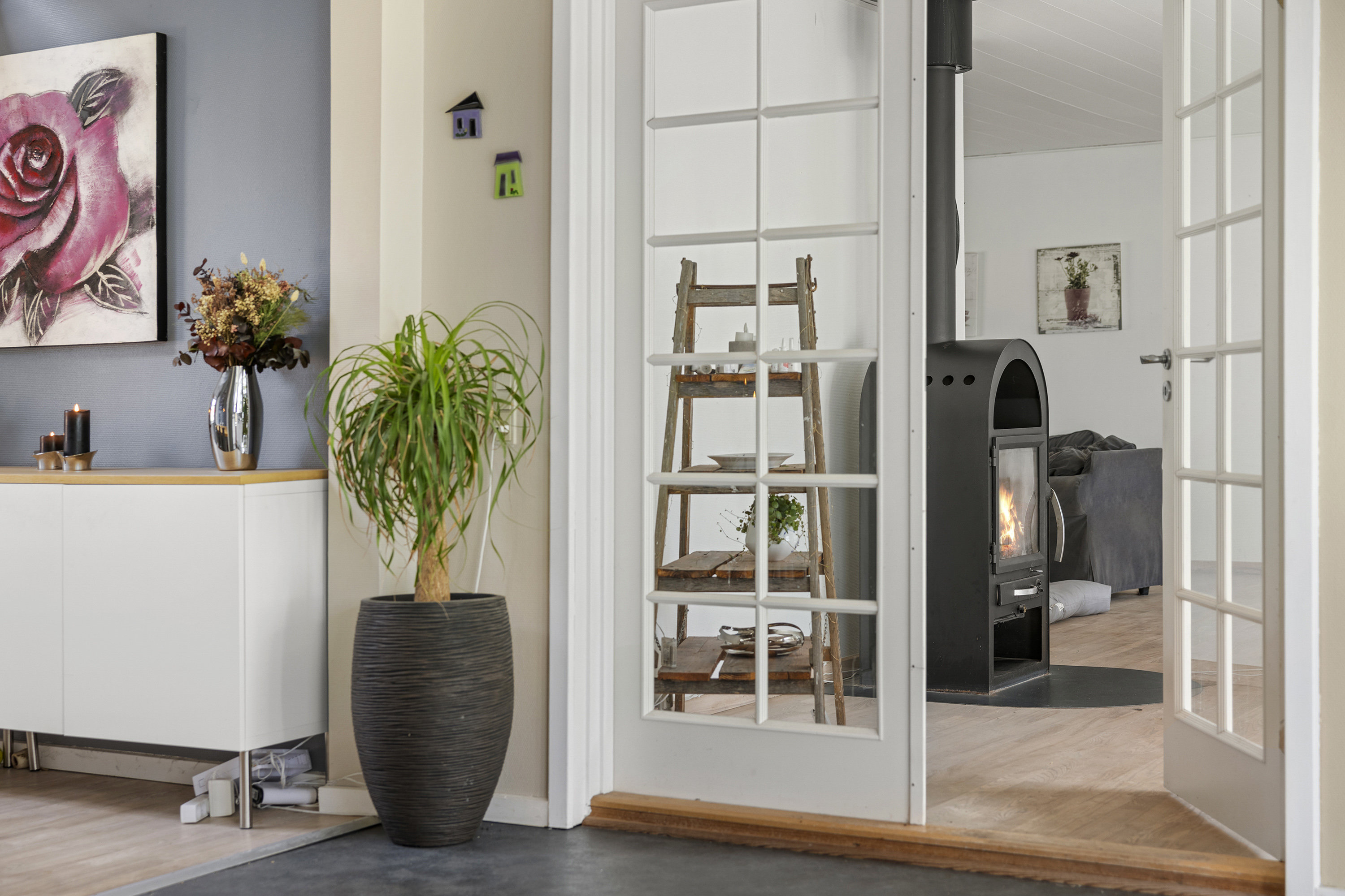 Fremhævet stue billede i fuldskærmstilstand. Billede af Fjembevej 17, 9352 Dybvad